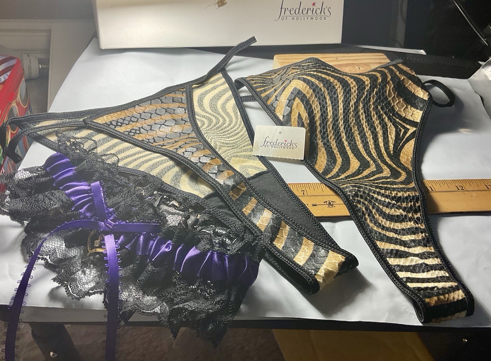 Vintage Dead Stock Fredericks Of Hollywood 2 Animal Leopard Thong With Garter