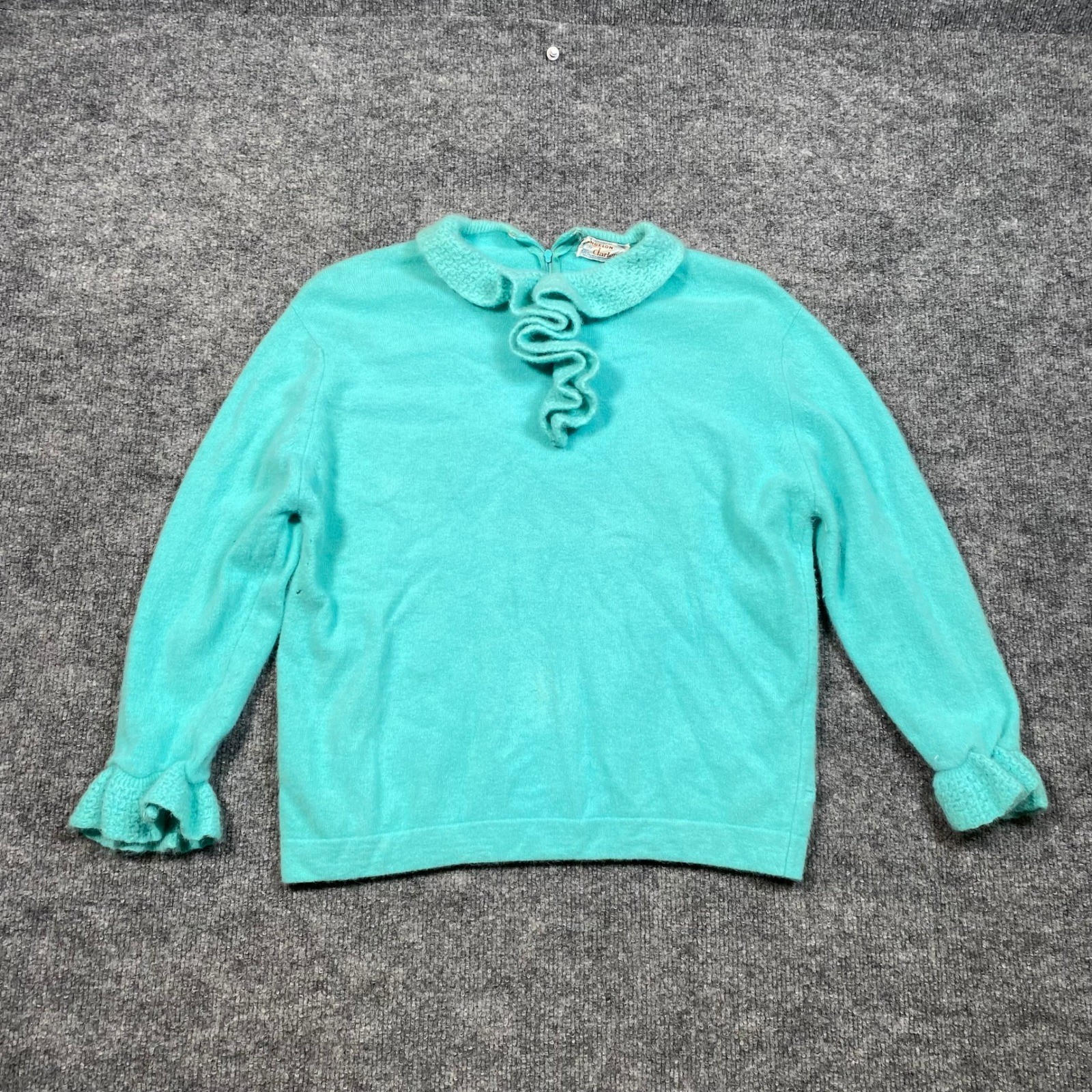 Vintage Darlene Angelon Turquoise Angora Lambswool Ruffle Sweater Size 40 USA