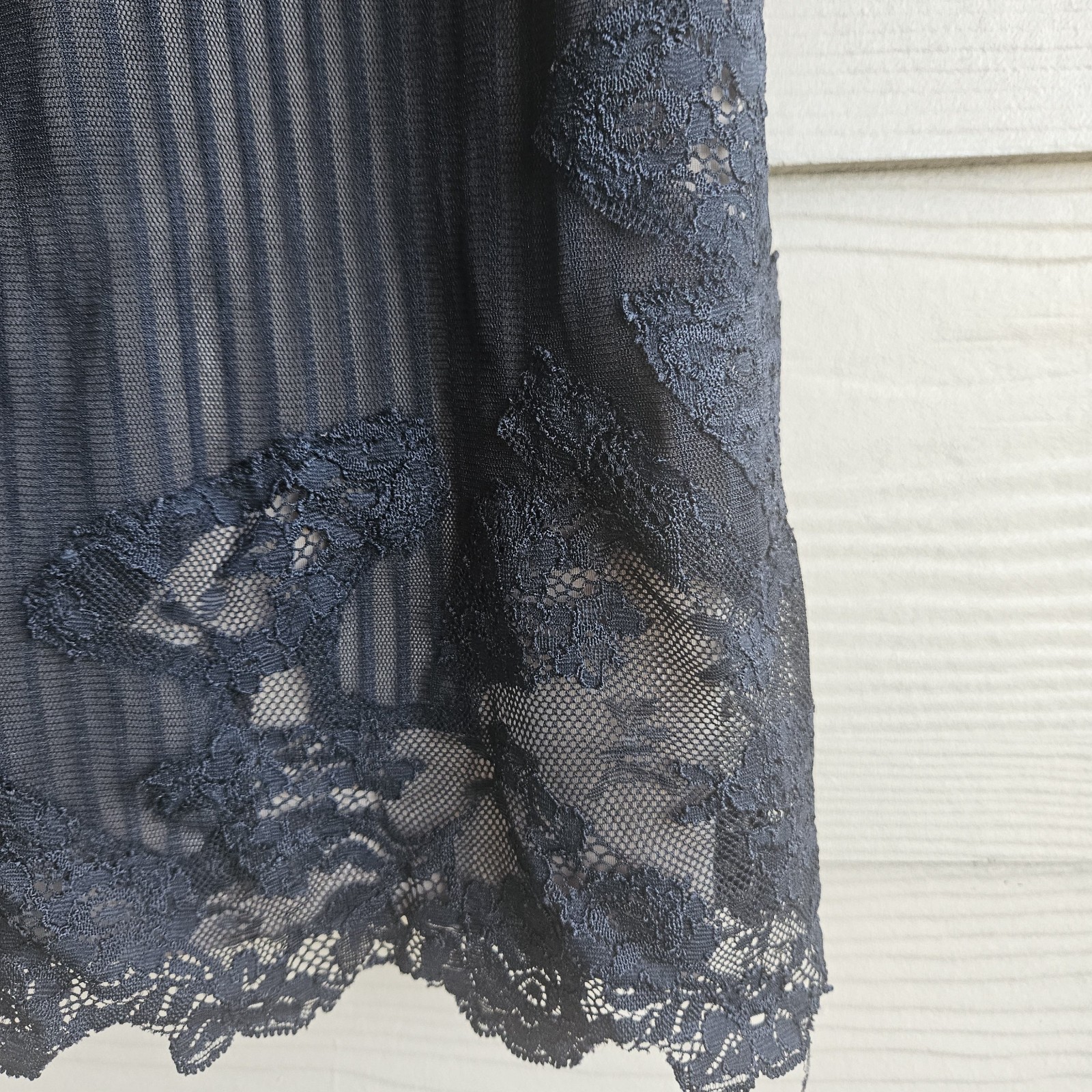 SOMA Pinstripe SLIP DRESS CHEMISE GOWN Stretch Sz S Short Lace Steampunk Nightie