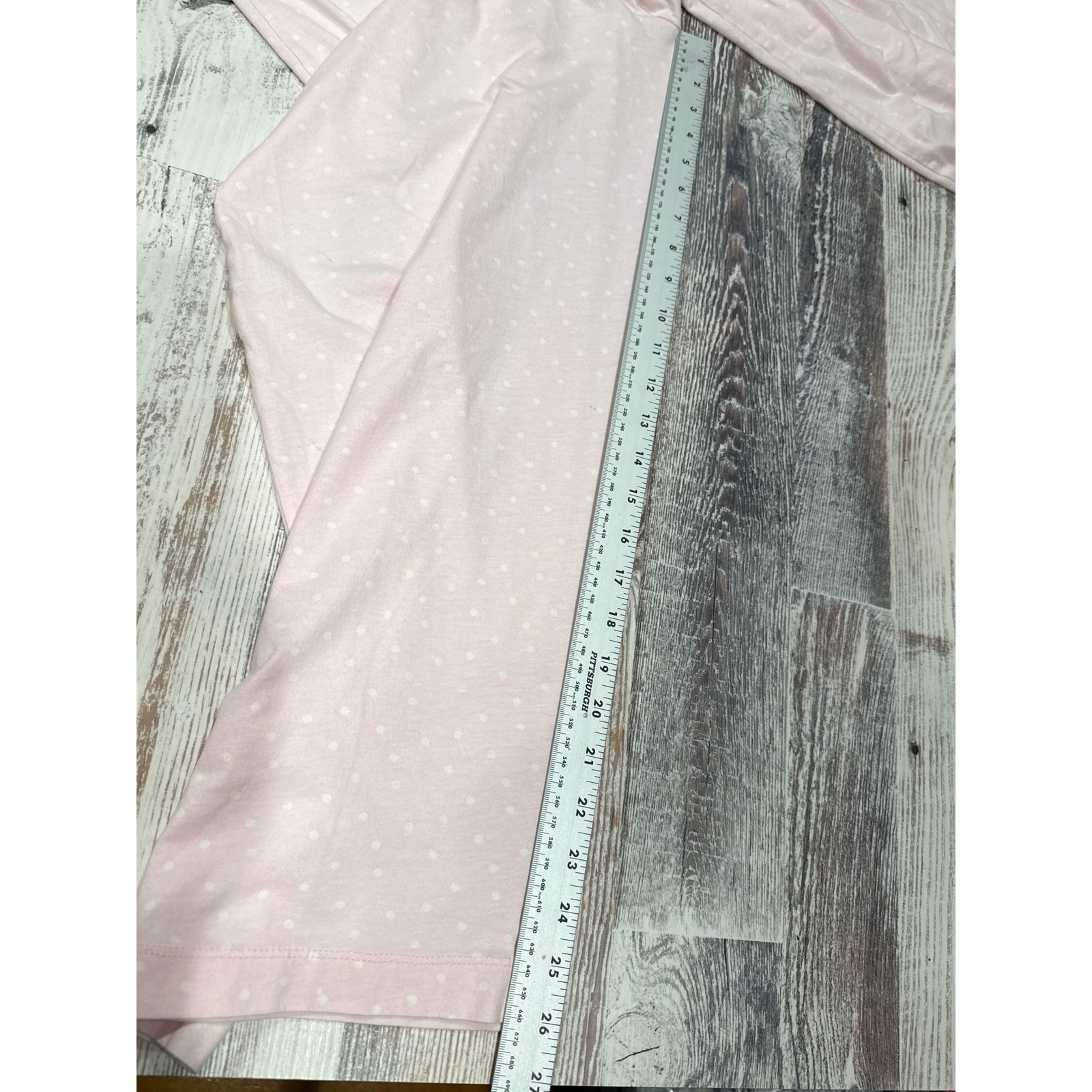 Nicole miller pajama set, pink with white dots, XL/XG bed nap top with collar