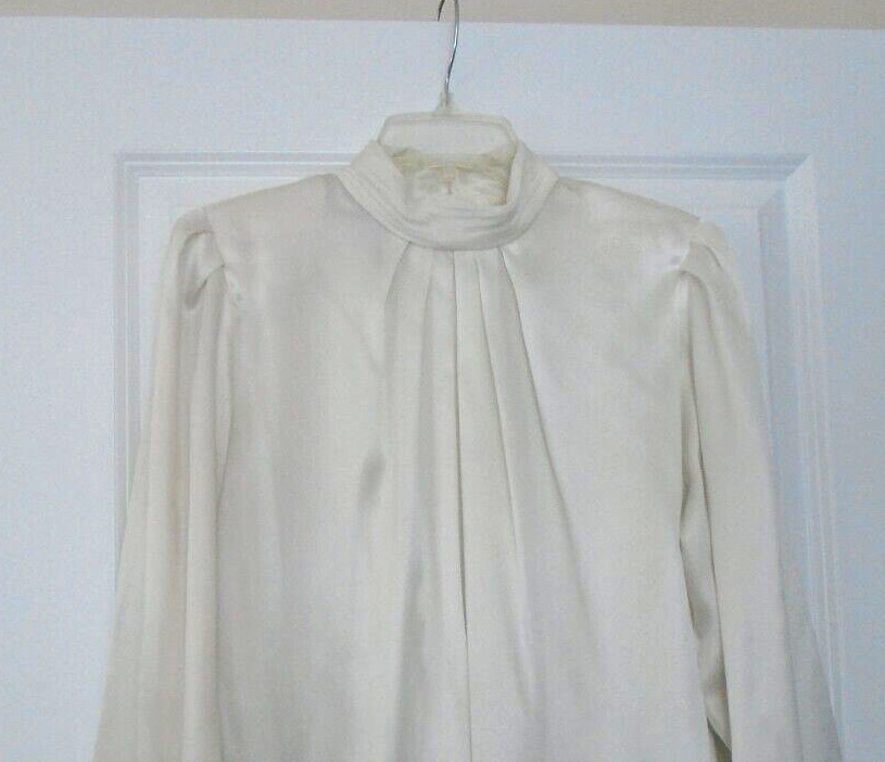 Impressions of California Ivory White Satin Polyester Blouse Size 6 Made in USA!