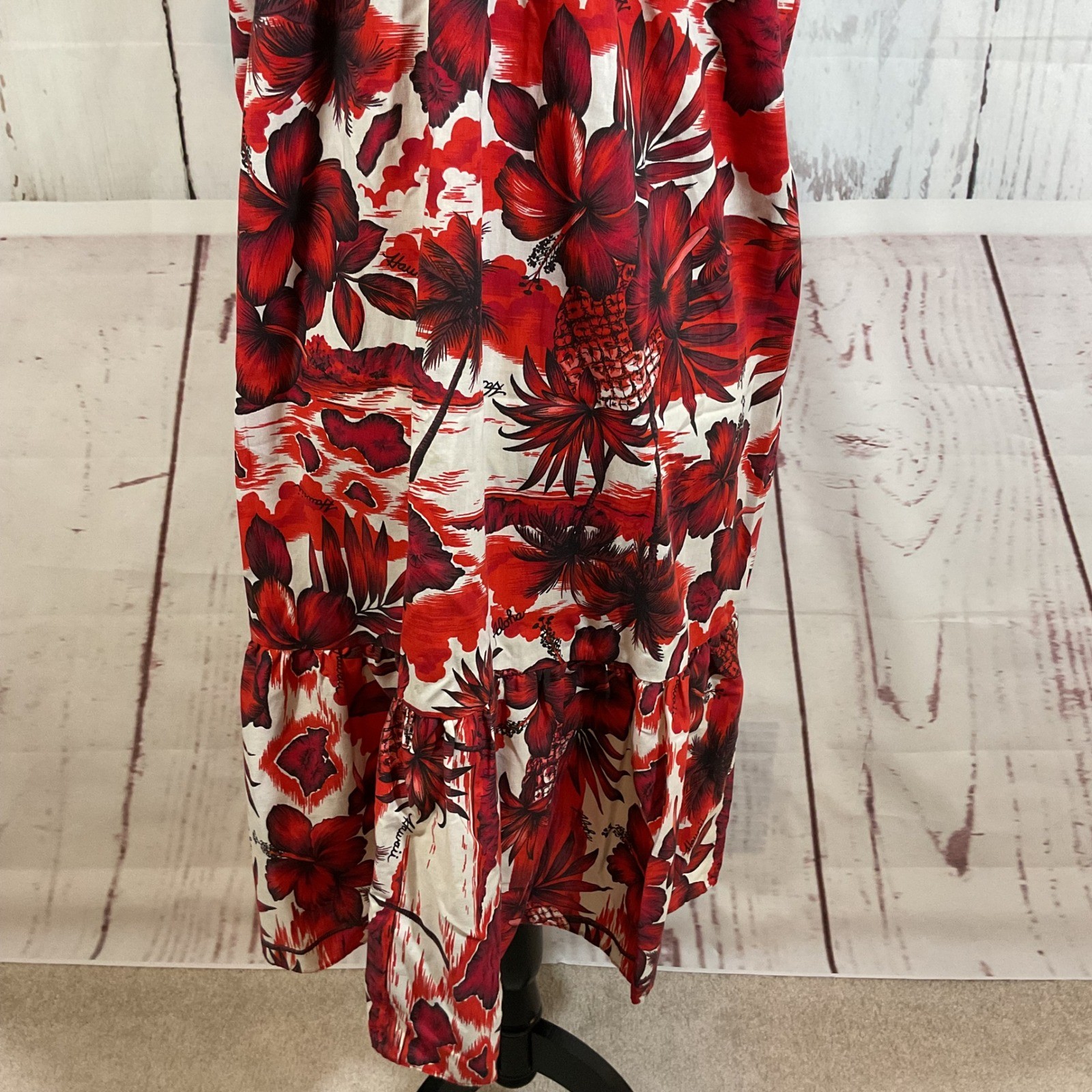 Vintage Made in Hawaii Red Tropical Hibiscus Floral Off Shoulder Muumuu Dress L
