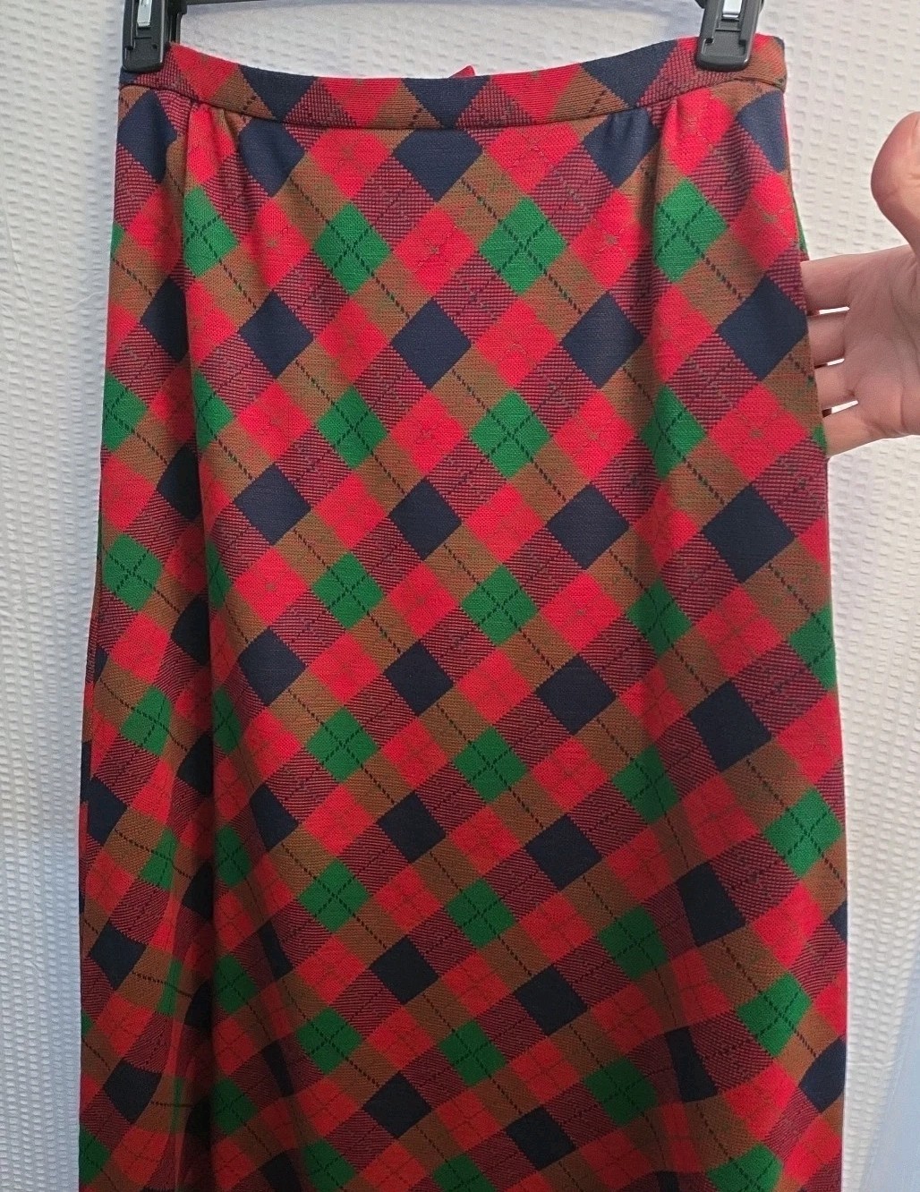Vtg. Agile Florence Walsh Red Green Blue Plaid Maxi Skirt- 29″ W 39” L Holiday