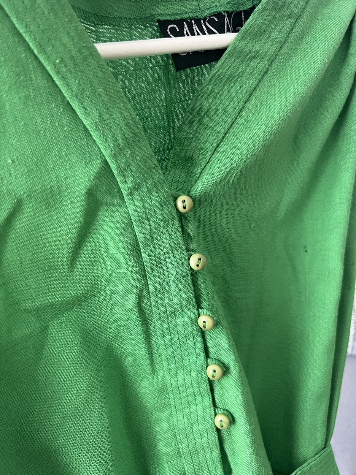 Vintage Kelly Green tie-waist beltbutton 1950’s dress w/ cap sleeves Size 10 M/L