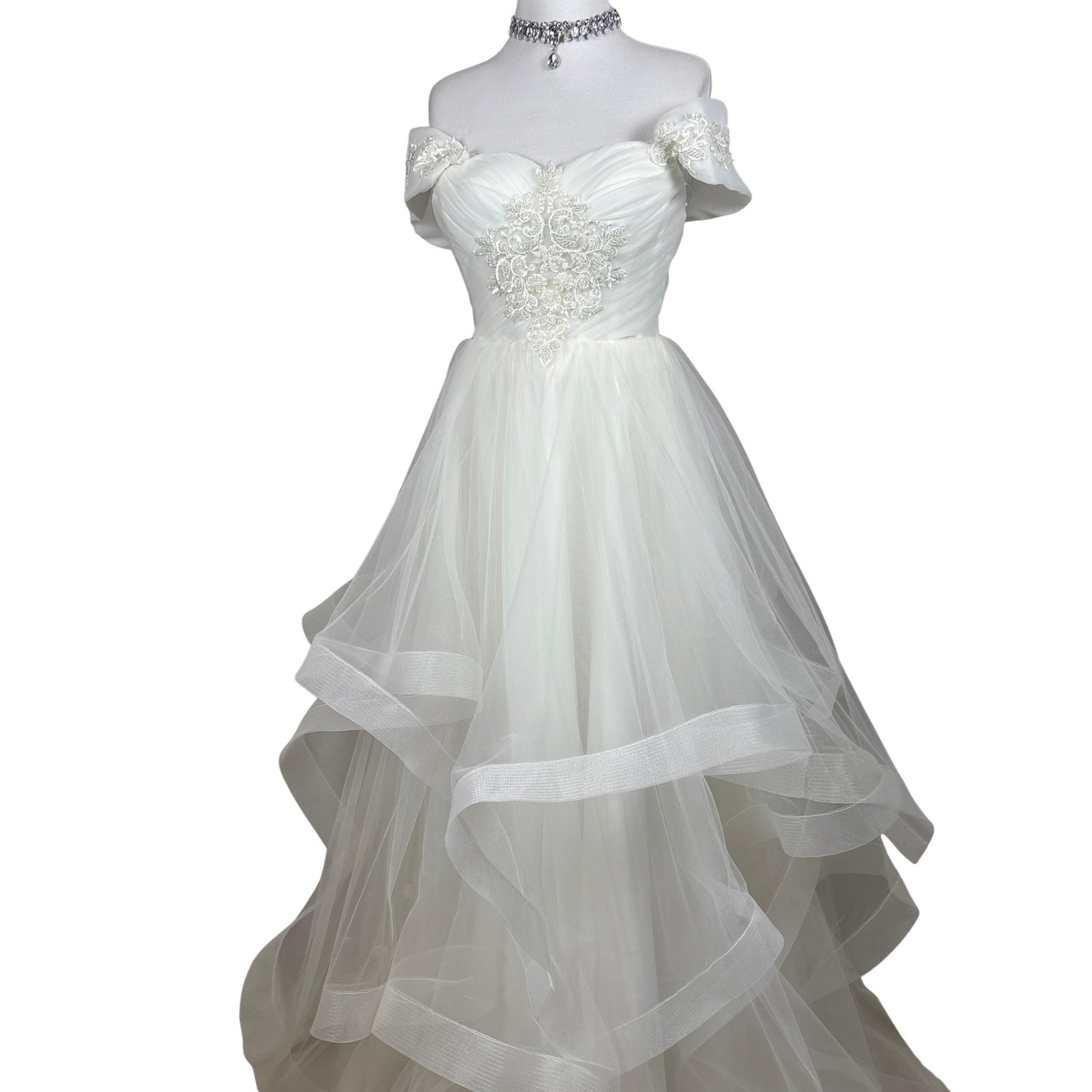Vintage Ivory Bridal Gown Lace Up Back Off Shoulder Wedding Dress Fairycore