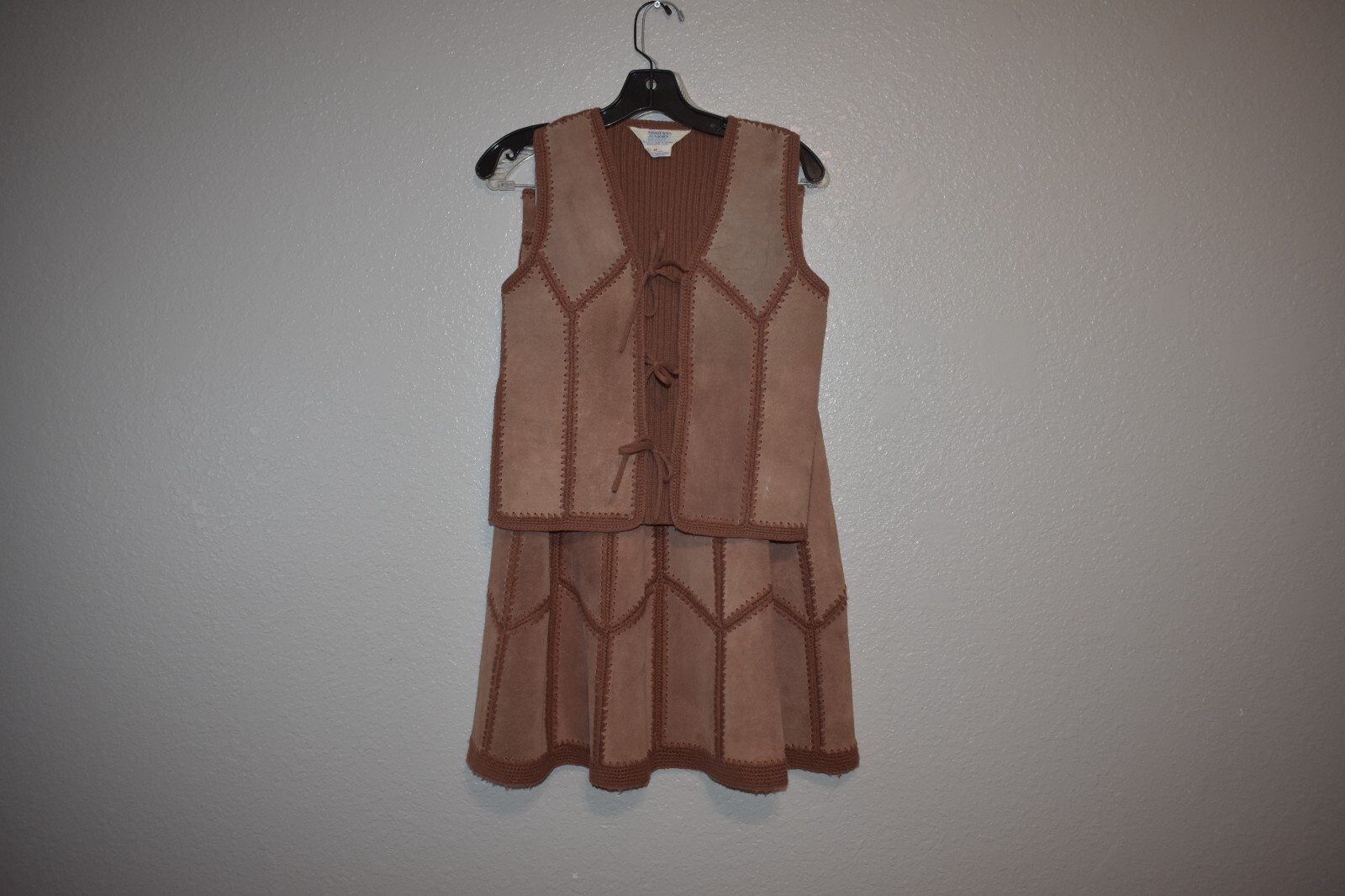 Vintage Modern Junior 1970’s Leather/Suede and Crochet Vest and skirt set Size