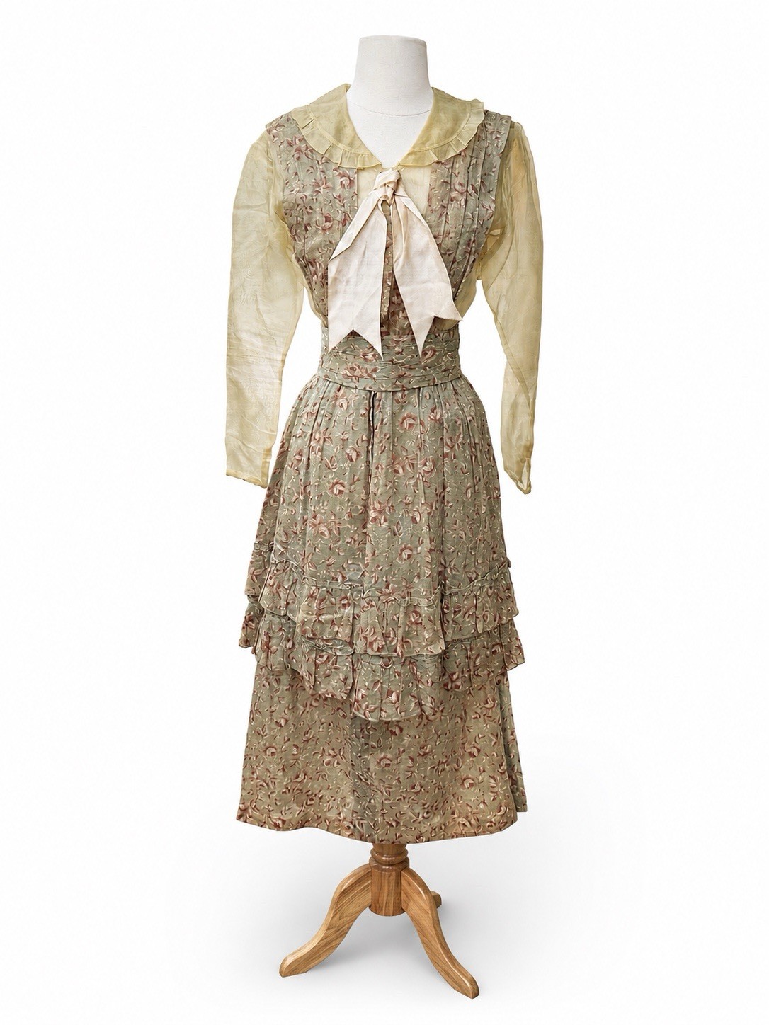 Vintage Edwardian Style Green Floral One-Piece Dress Floral Paramount Studios