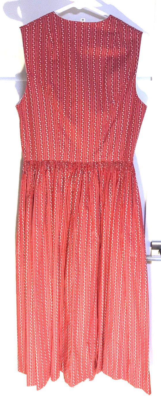 Authentic German Dress Dirndl-Bavaria Size 40 Small -Red and White
