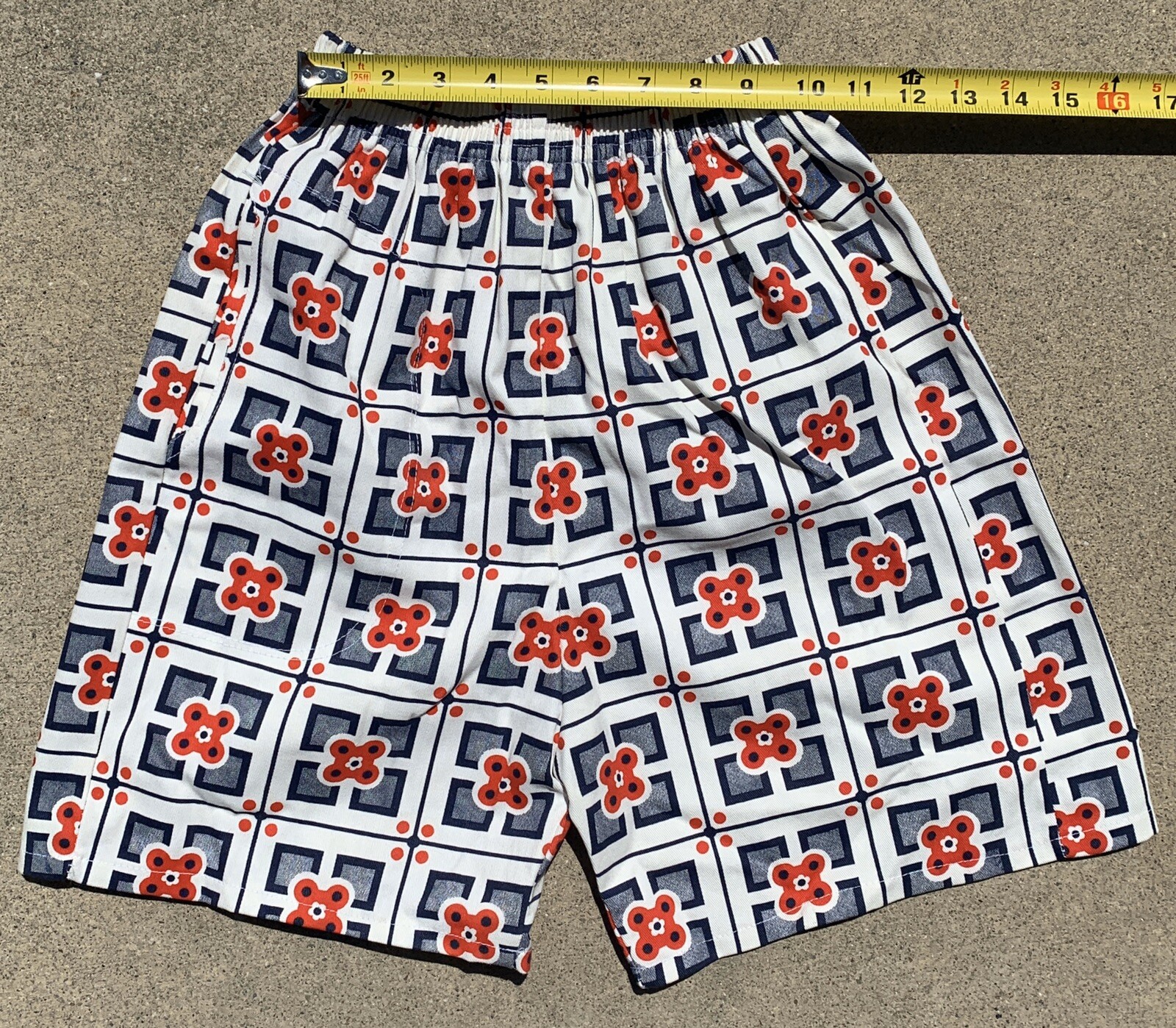Vintage High Waist Shorts Red White Blue Geometric Floral Elastic Waist XS S