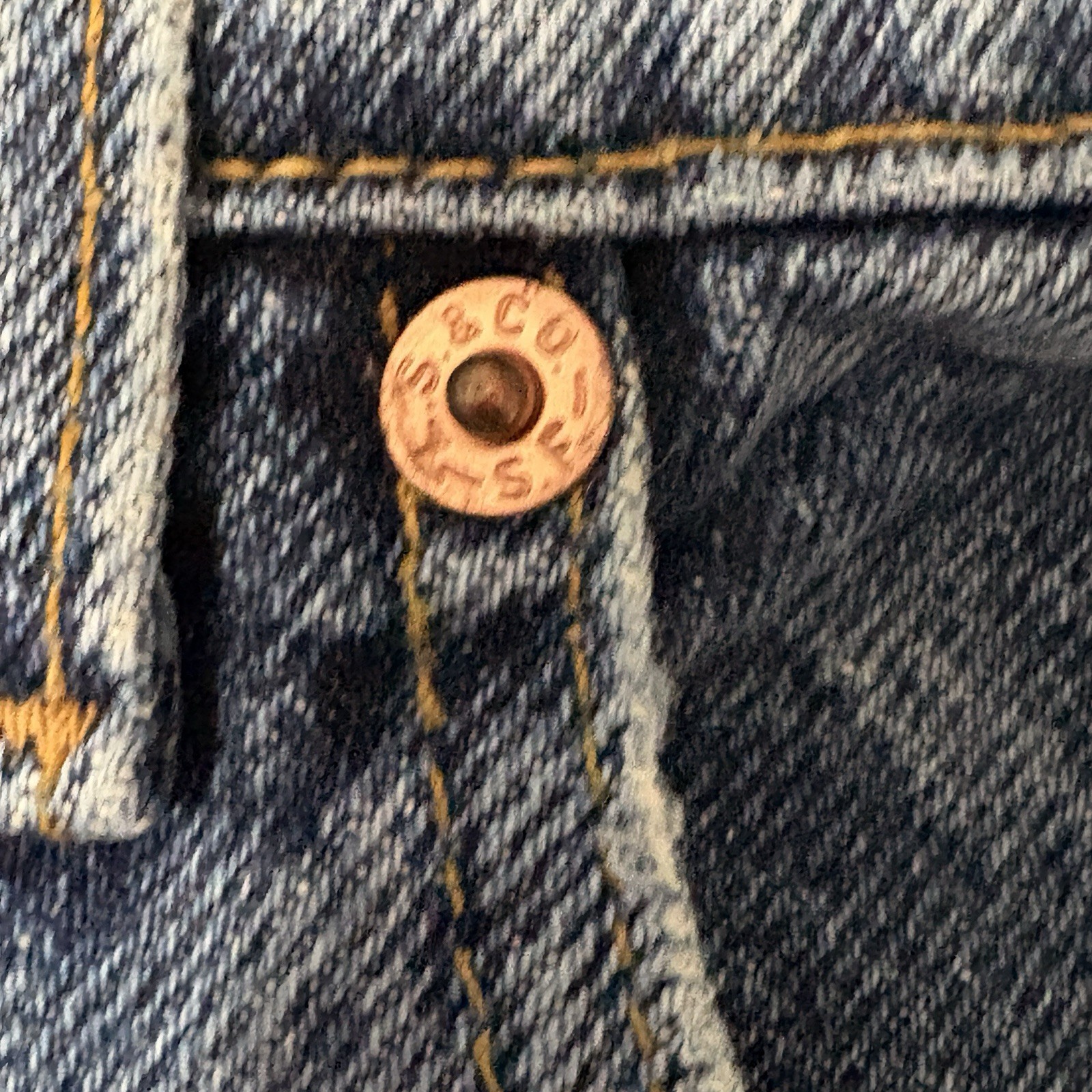 Vtg 90’s 550 Levi’s paper tag Y2K Indi 24/26 high waist Mom Jeans USA Stonewash