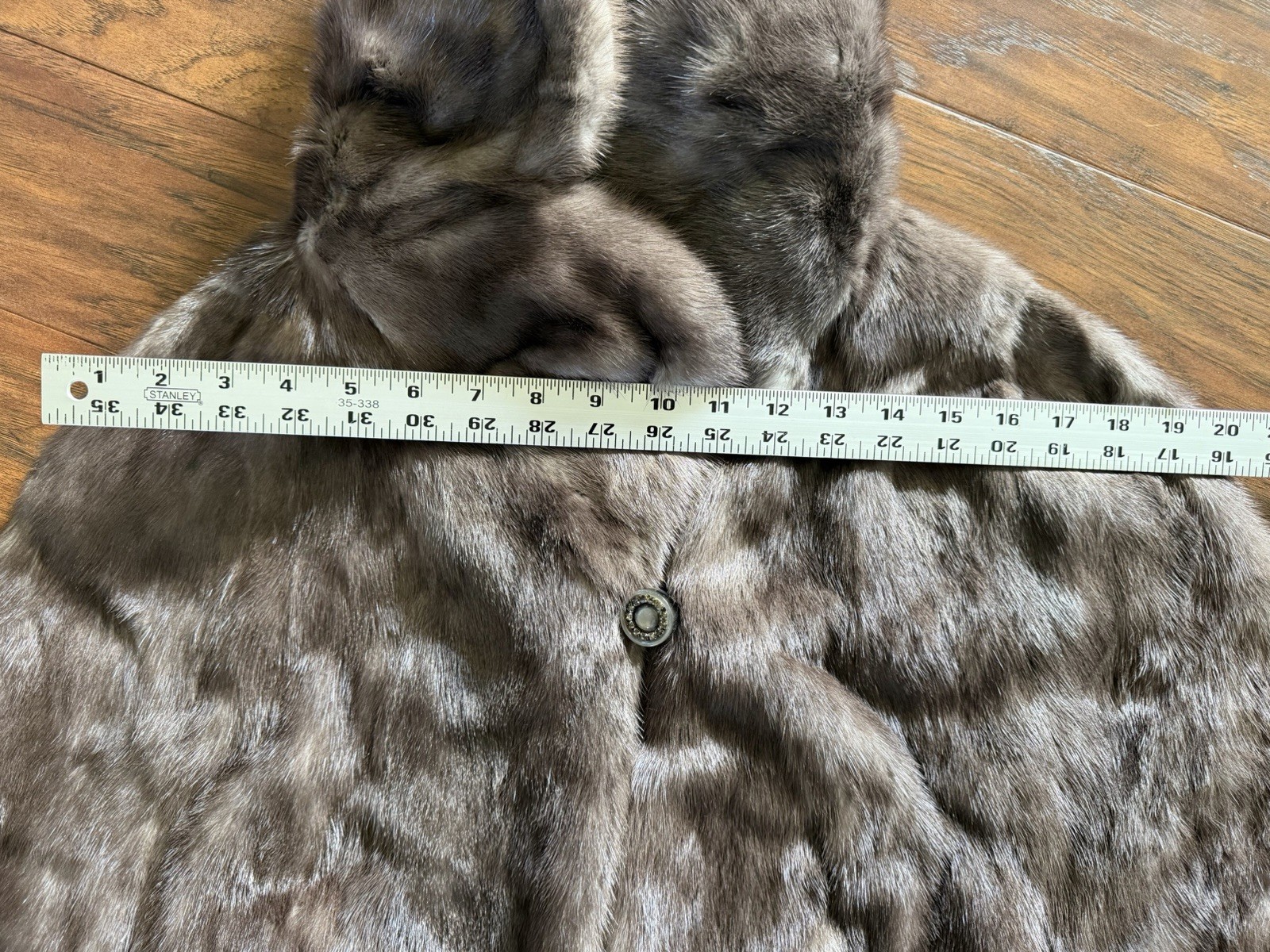 Vintage Mink Fur Capelet Bridal Wrap Stole J.C. Kramer Erie PA Rhinestone Clasp