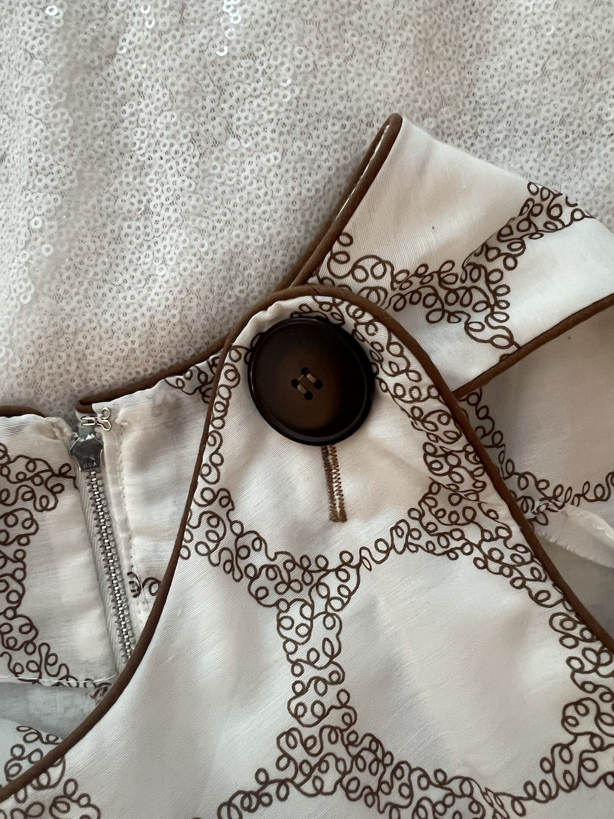 1950s Vintage Betty Barclay Creamy White and Brown Summer Fit Flare Dress – S