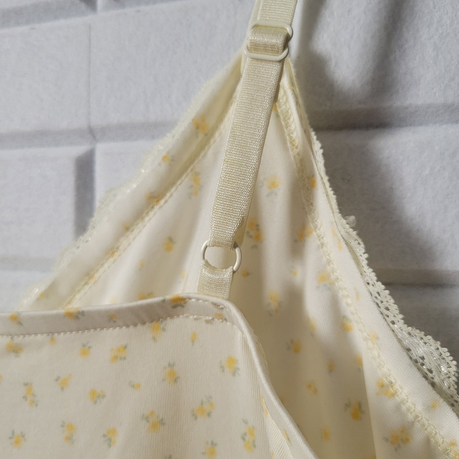 Laura Ashley Nightgown L Yellow Rosebud Floral Lace Cottagecore Chemise