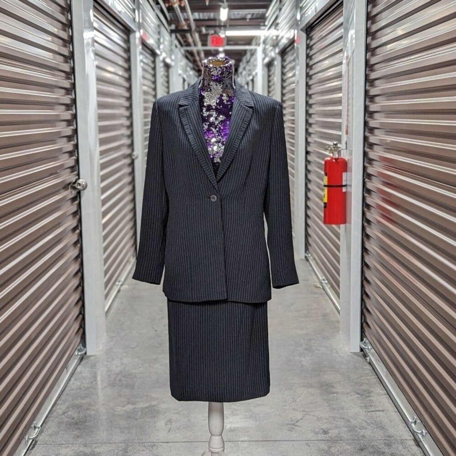 Vintage Le Suit Gray Pinstripe Skirt Suit Professional Career Wear Old Money 10