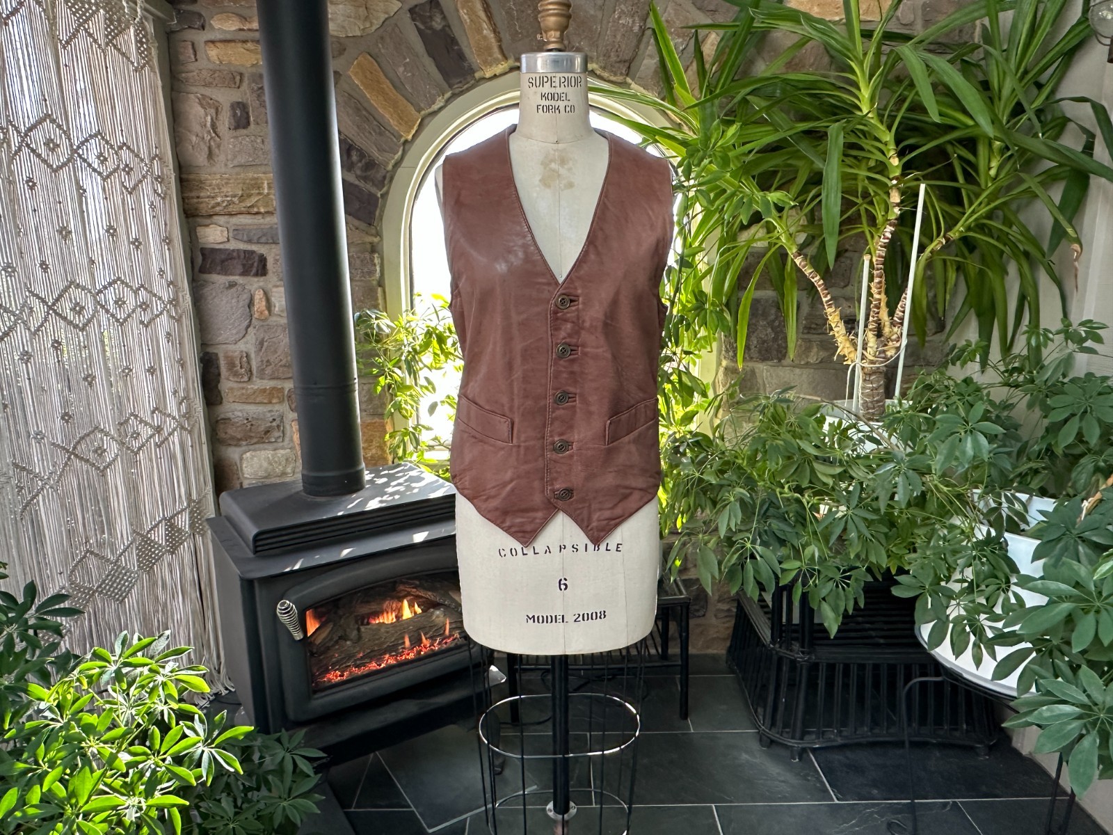 Vintage Gender Neutral Brown Leather Vest Metal Buttons Juke’s