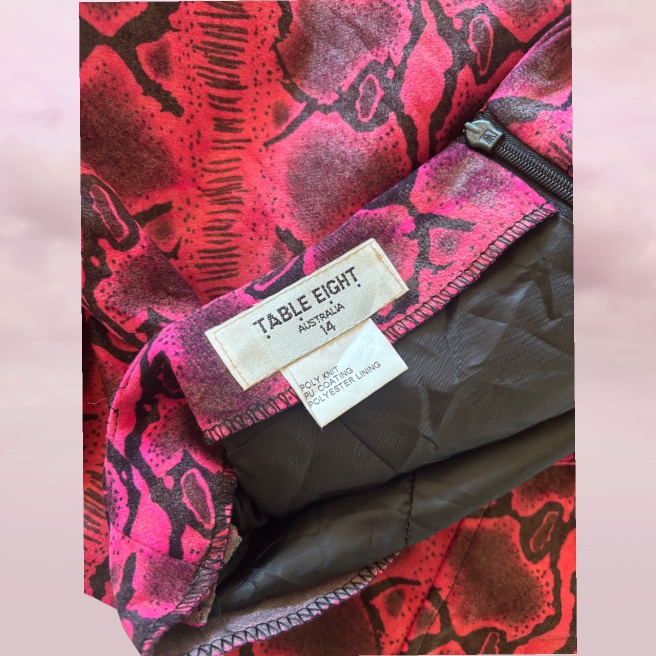 Vintage TABLE EIGHT Australia Pink Snake Print Jacket & Skirt Set – AU 12/14