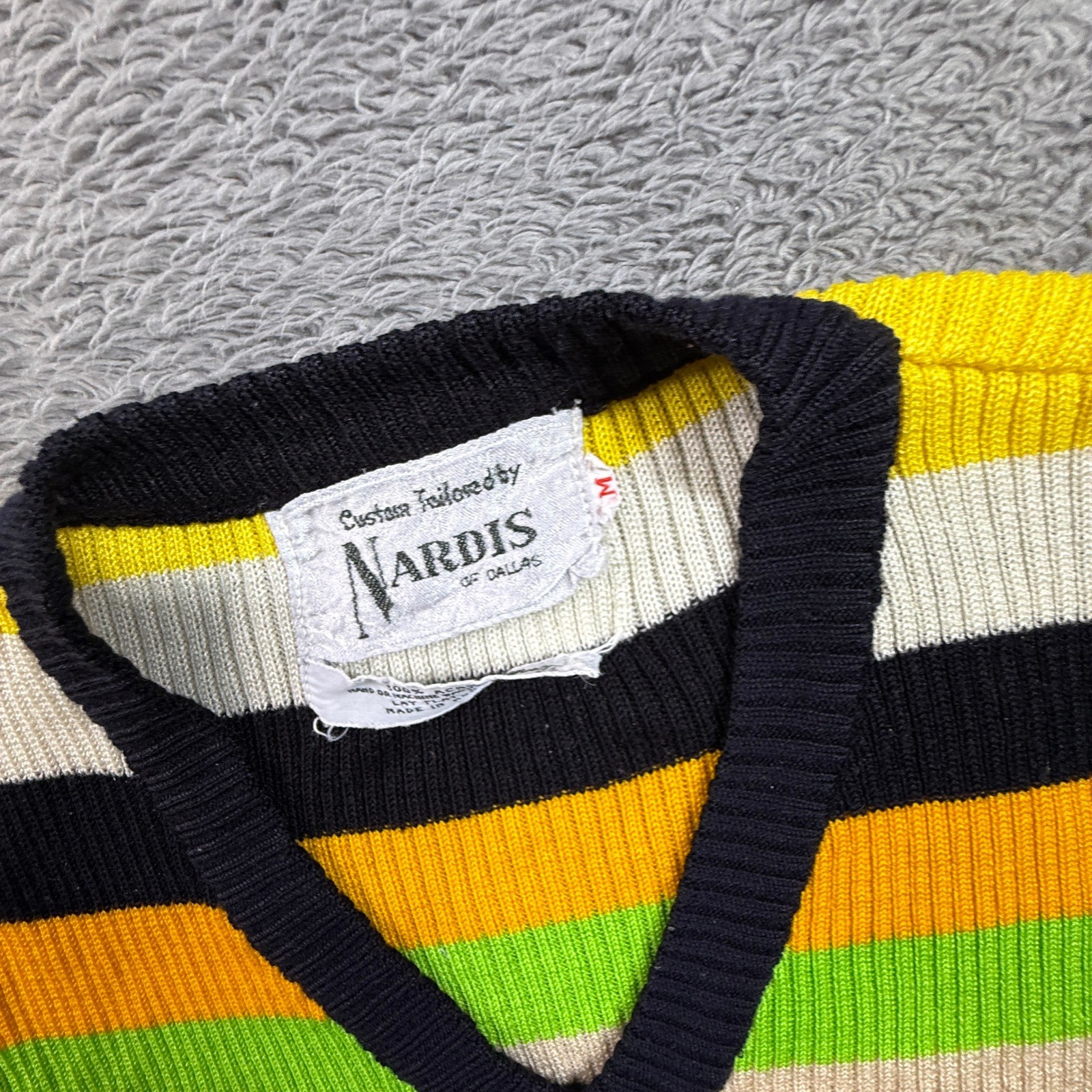 Nardis of Dallas Knit Top Womens M Rainbow Excellent Vintage 70s Ribbed Vest