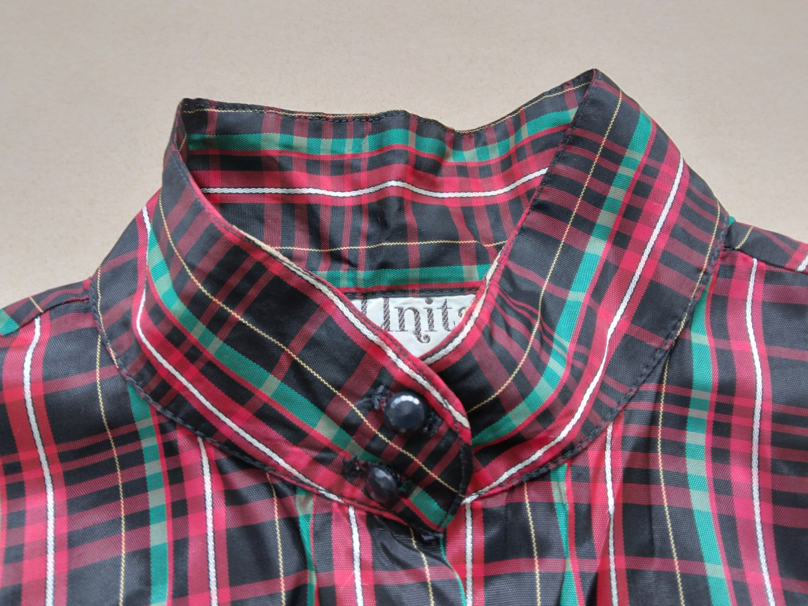 Vintage 1980s Plaid Blouse w/ Balloon Sleeves Black Red & Green Sz 12 Button Up