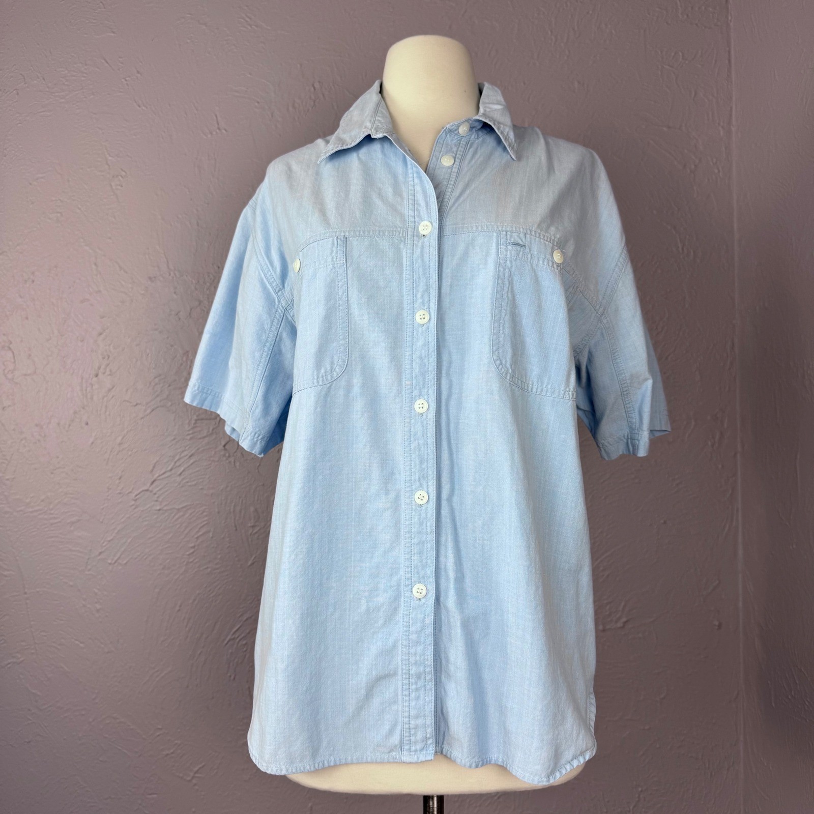Vtg 90’s Women 1X 100% cotton light blue button shirt Summer vacation coastal