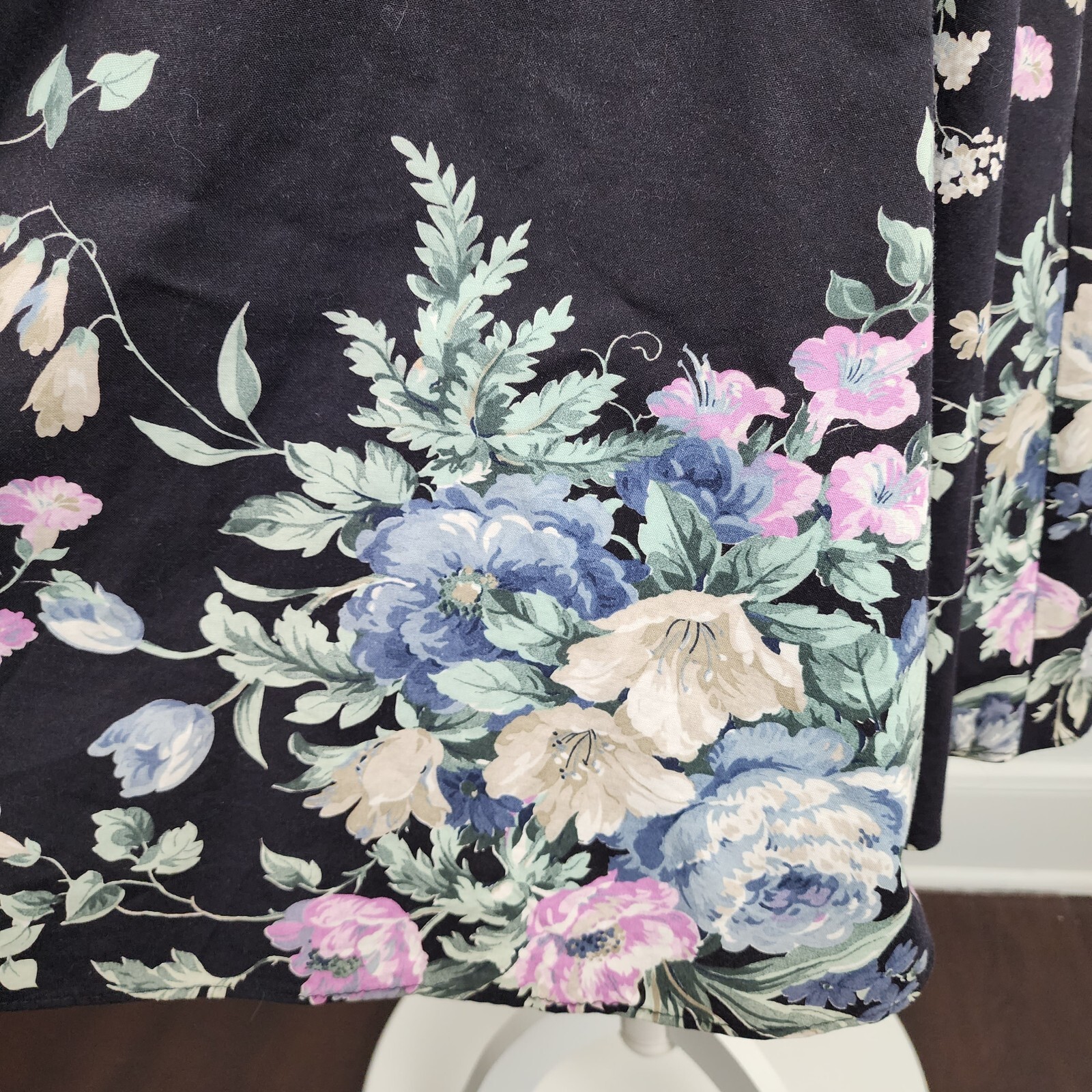 Vintage 80s 90s Dress Fit Flare Ashley Floral Print on Black Puff Sleeve 7/M