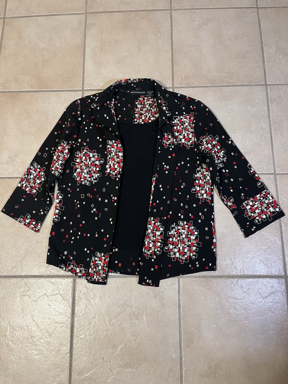 0023 Impressions VTG Women’s Black Top With Geometric Confetti Print Pattern S