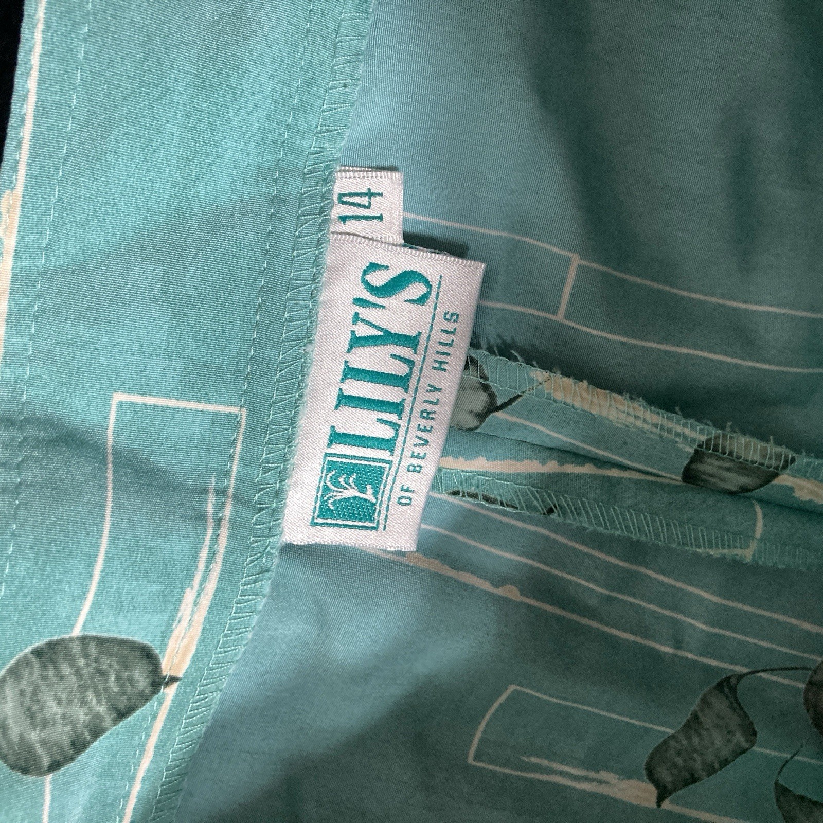Shorts Tropical womens vtg Lily’s of Beverly Hills 14 Teal Green Leaf AOP lilys