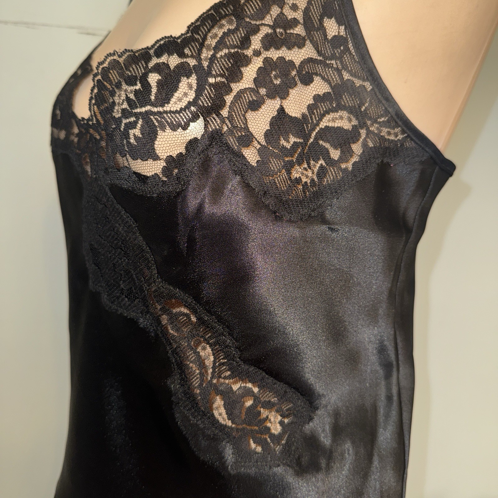 Victorias Secret Black Lace Camisole Gold Label Satin Whimsical Princess Fairy S