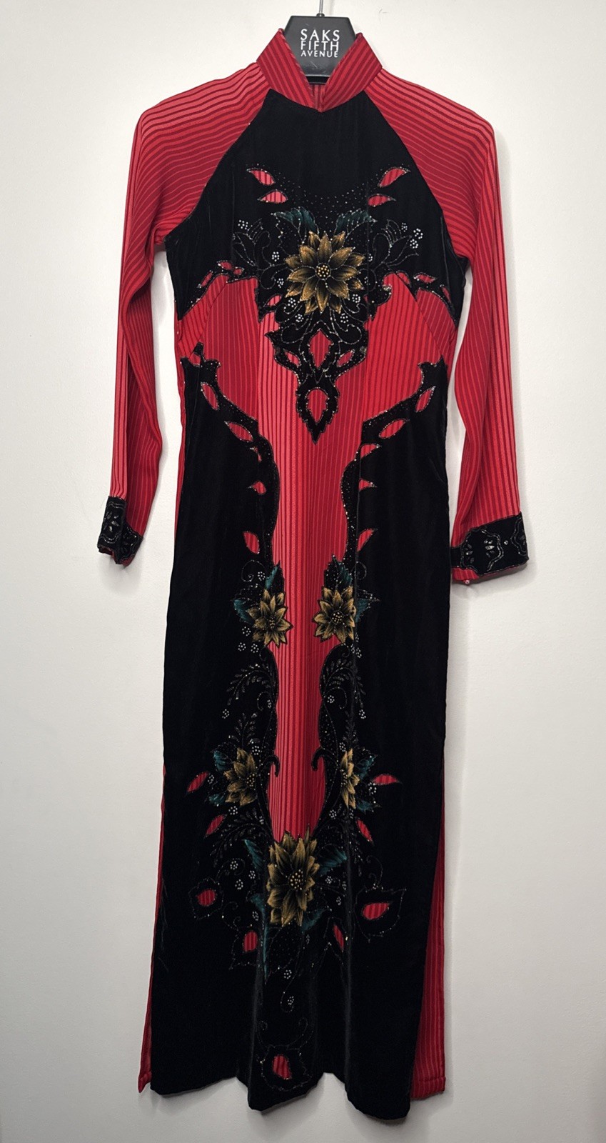 VTG Áo Dài handpainted velvet gown by Nhà May Bích Hùng 80s 90s Vietnam Saigon