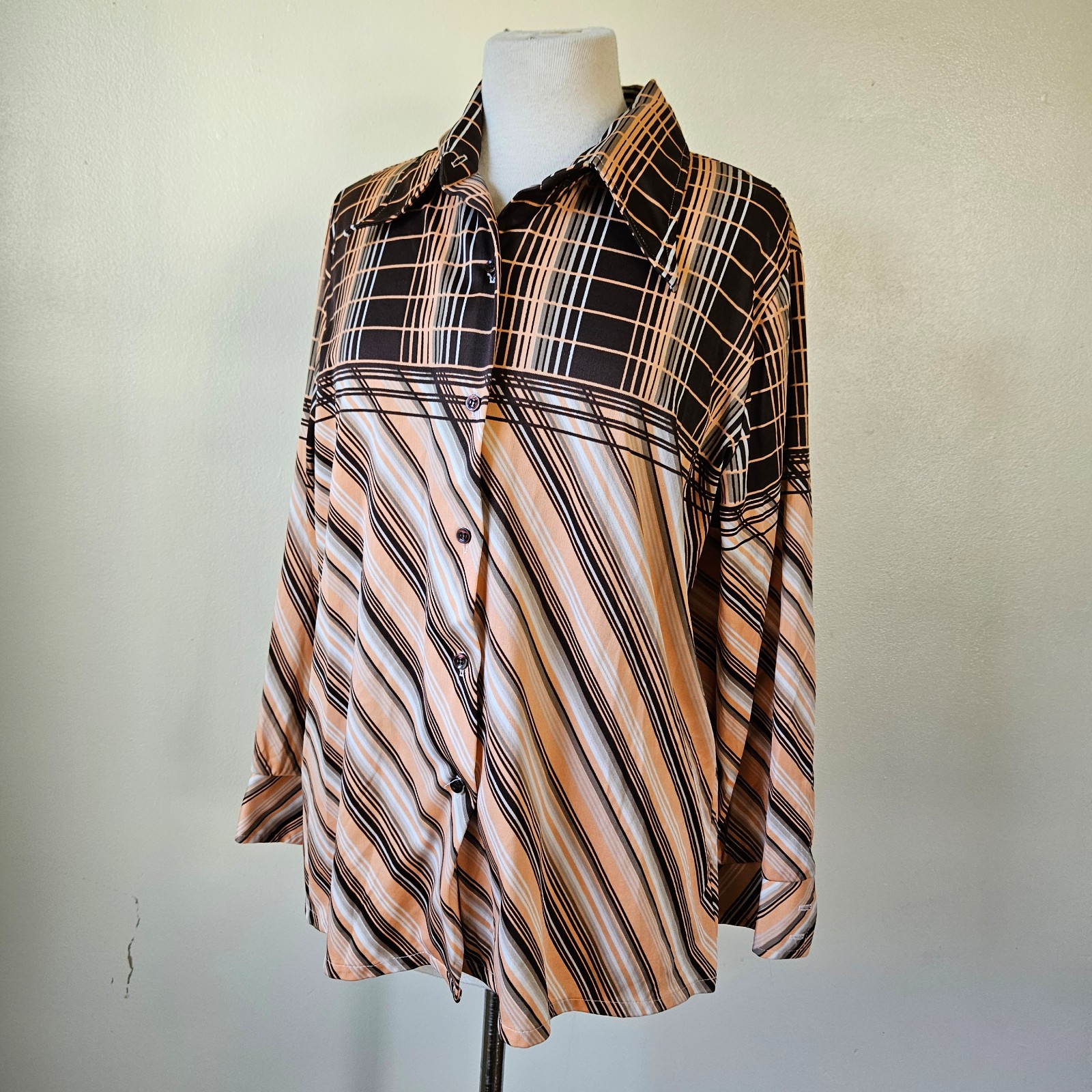 Vintage 70s Brown Peach Gray Stripe Plaid Polyester Disco Dagger Collar Shirt L