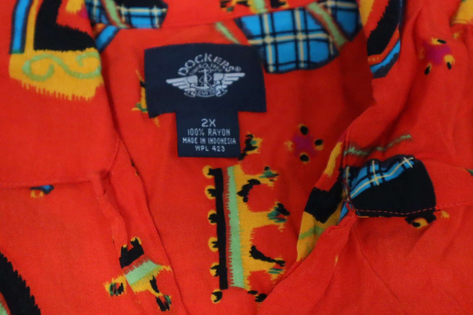 Vintage 1980s Levi’s Dockers Women Red Neon Kings Royal Crown shirt 2X