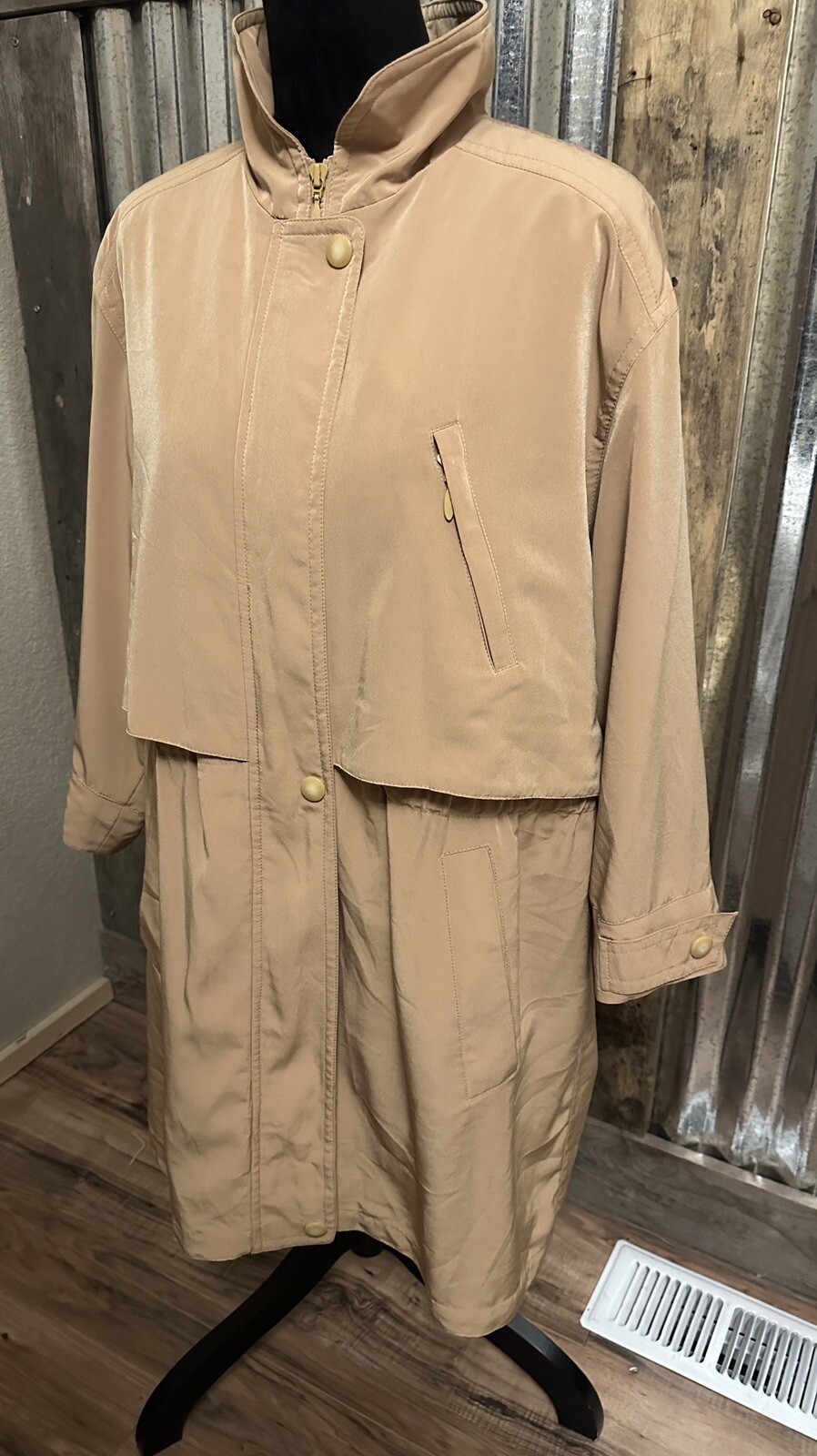 Vtg Misty Harbor Trench Rain Coat Jacket Womens Large Tan Lined classic Spy