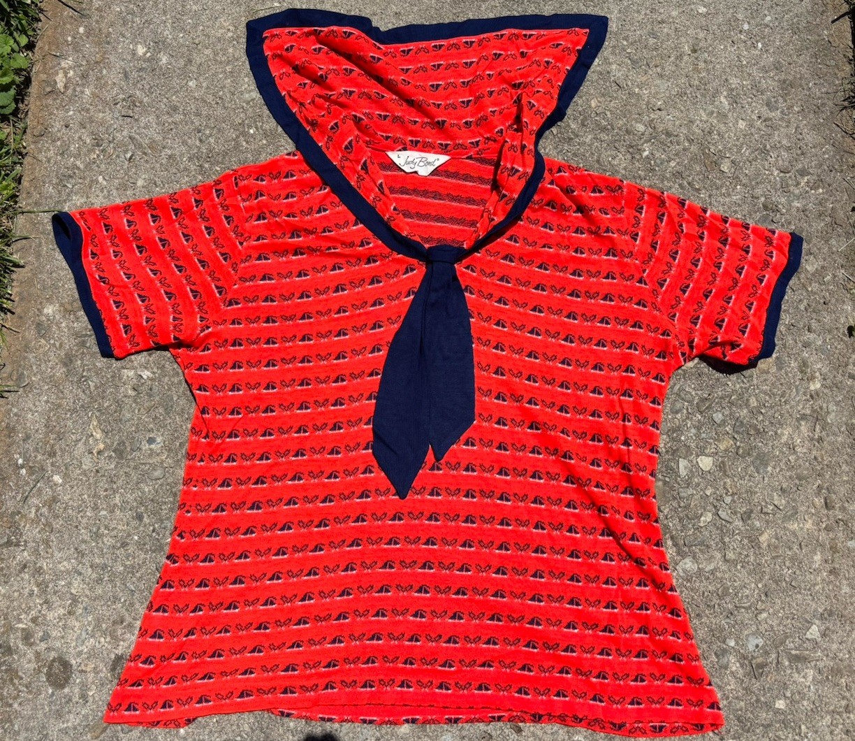 VTG 60 Women’s Sailing Top.Judy Boyd.LG.boat Print
