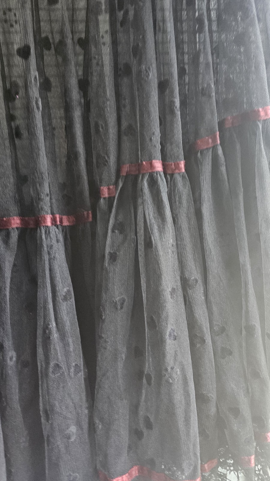 Vintage BLACK lace, Tulle Petticoat, Lace, Hearts Large , XL Gorgeous