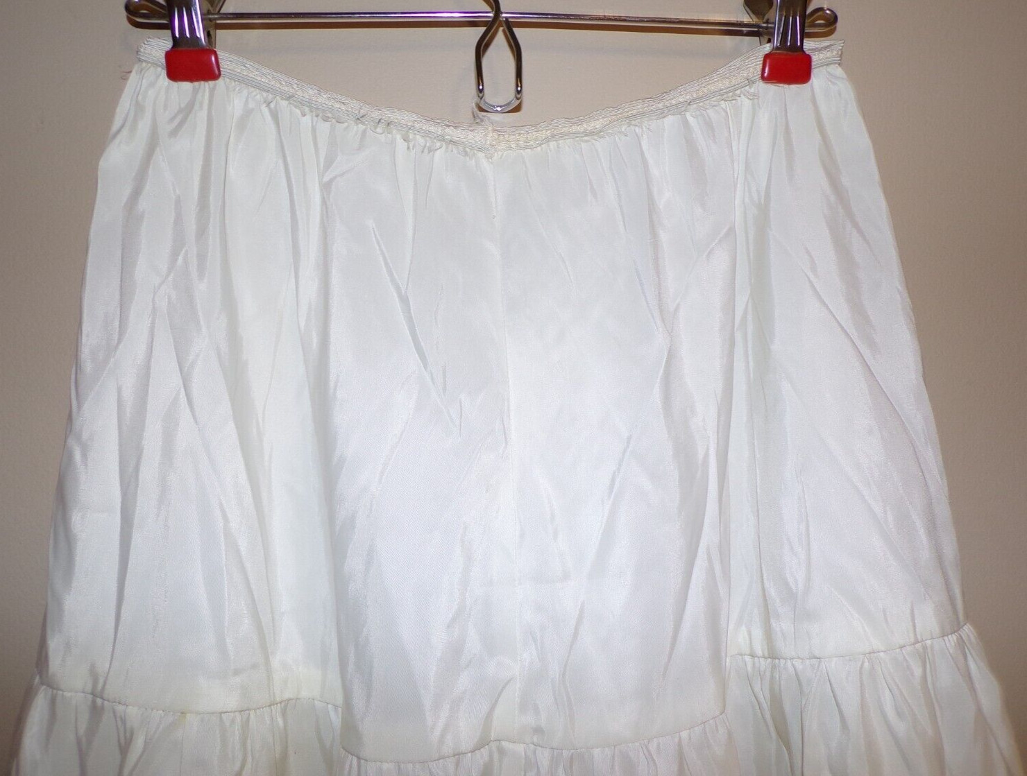 Vintage American Maid Half Slip Size Small White Ivory Elastic Tiered 2710 Skirt