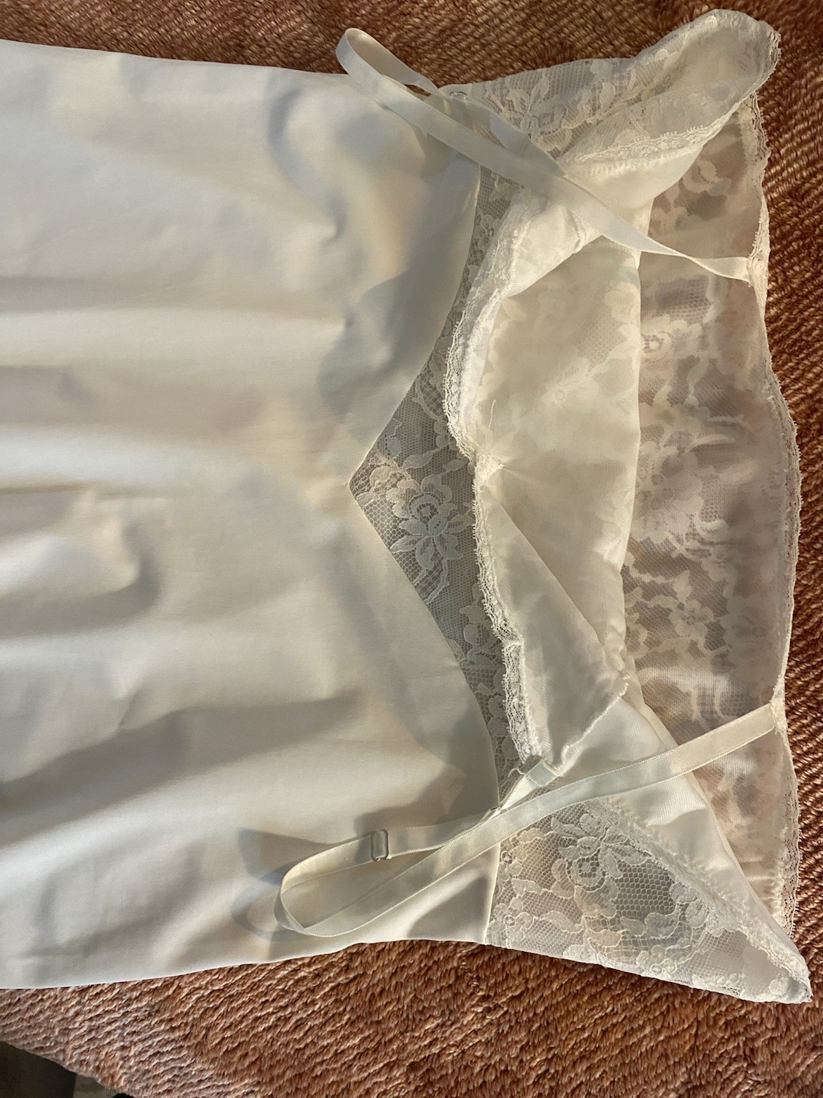 Vanity Fair Vintage Lace Bodice Ivory Mini Slip Dress Size 34 Small VGC