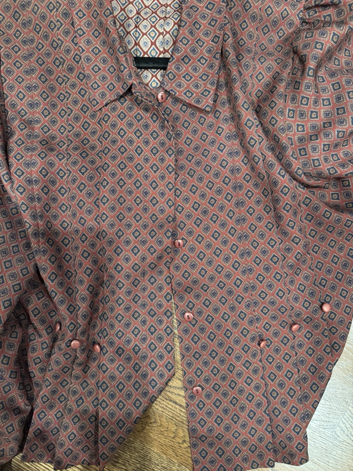 vintage women’s blouse from japan men’s wear tie print size small / medium