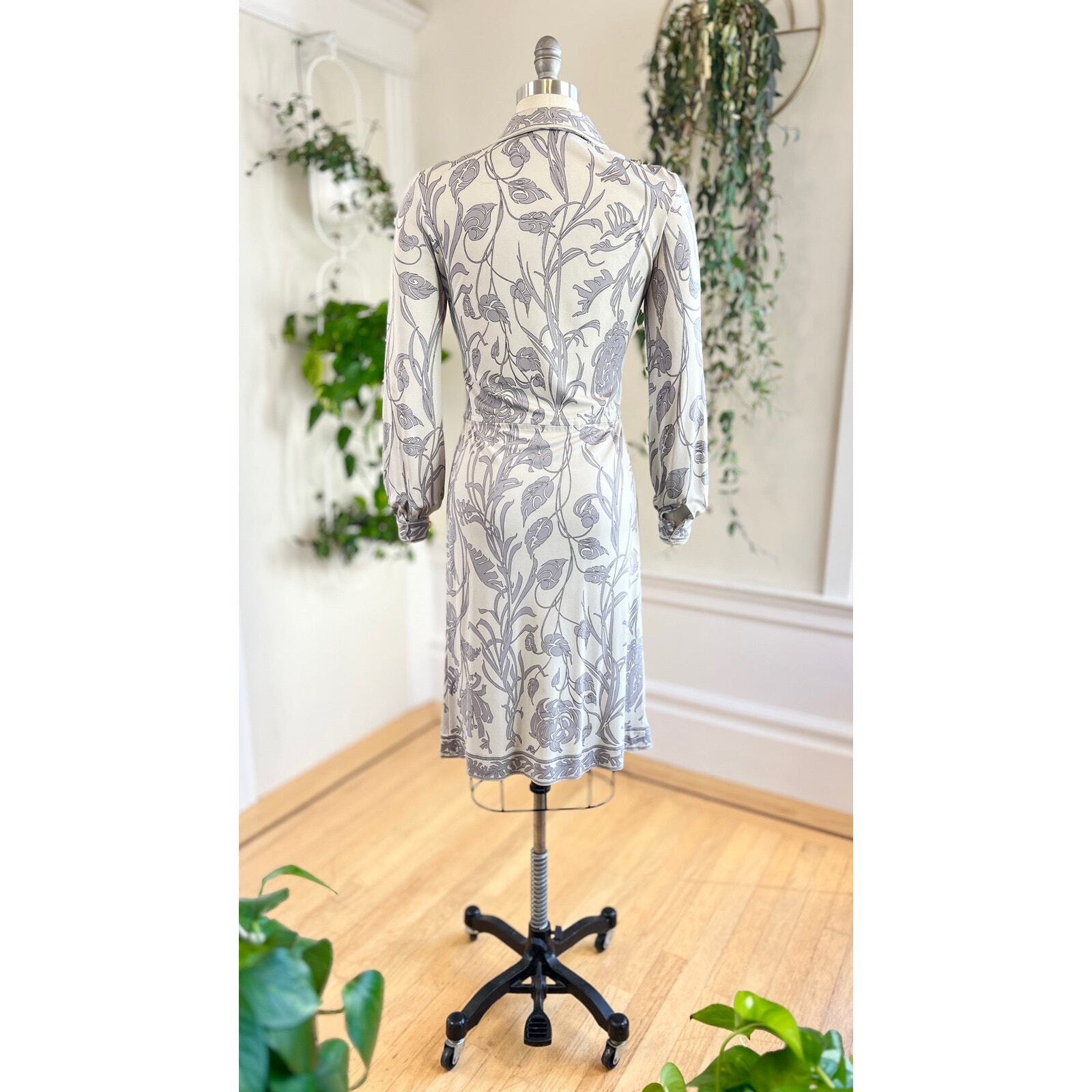 Vintage 1960s EMILIO PUCCI Dress 60s Silk Jersey Floral Leaves Shirtwaist Sheath