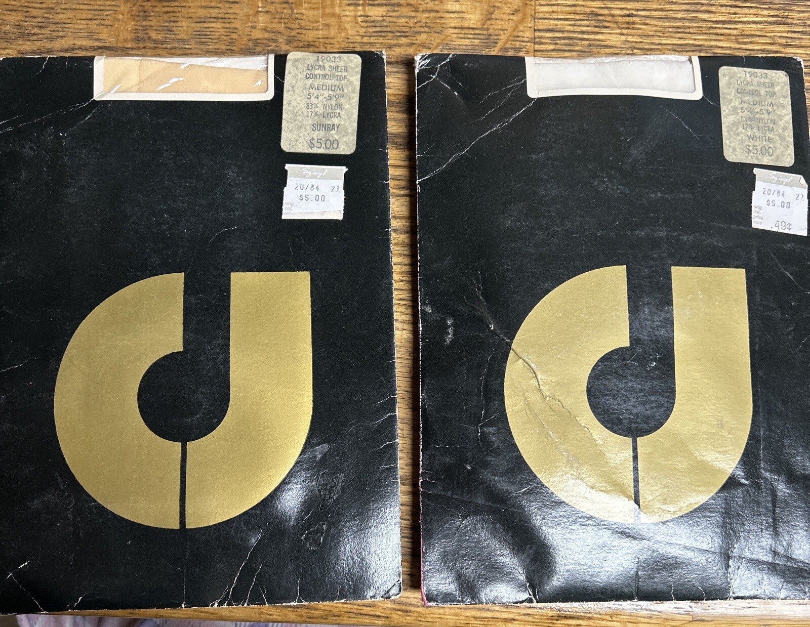 Charles Jourdan White Sunday Lycra Sheer Control Top Pantyhose Medium Lot Of 2