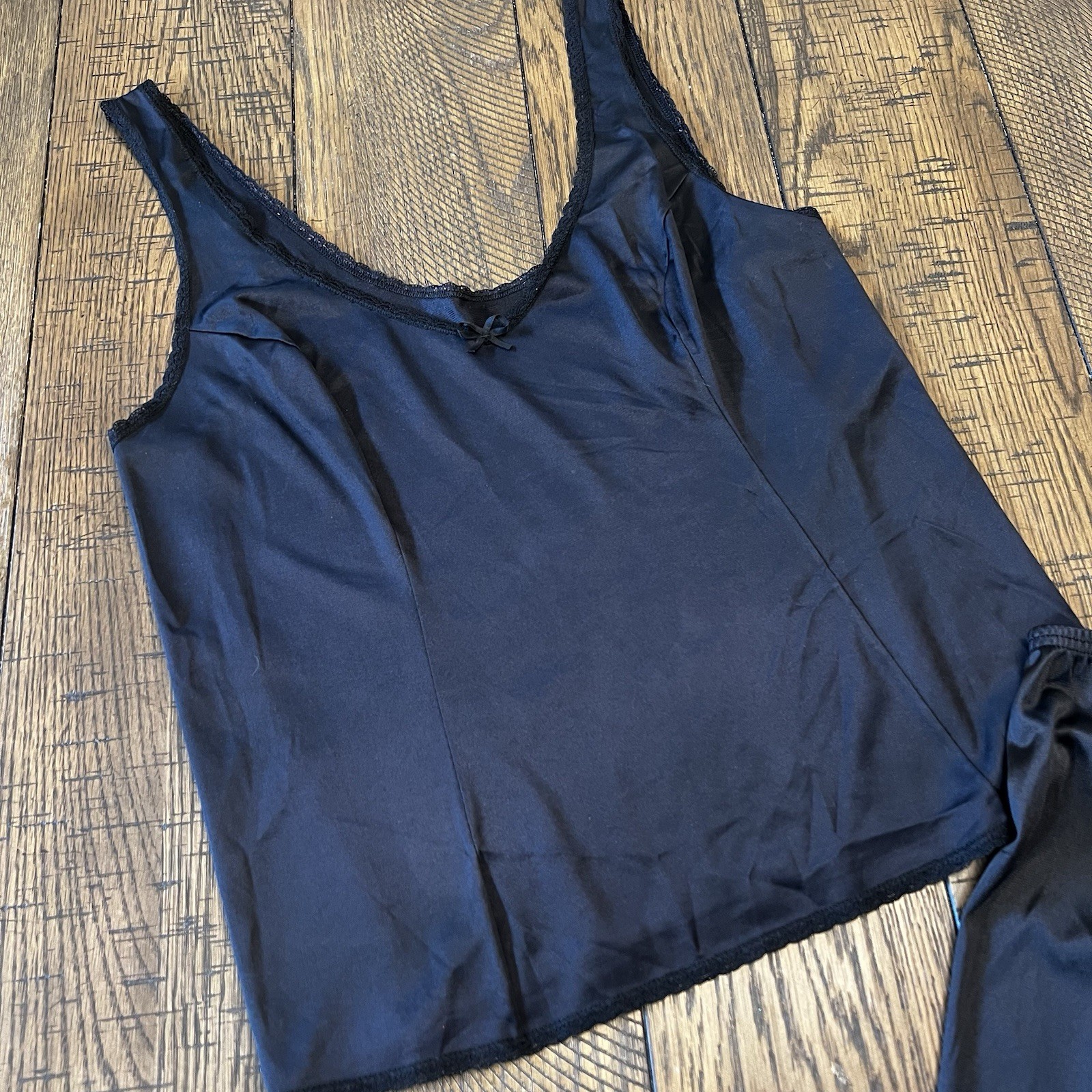 Vintage 2 Pc. Vassarette L Black Lace Camisole & Half Slip (20”) Set Nylon USA