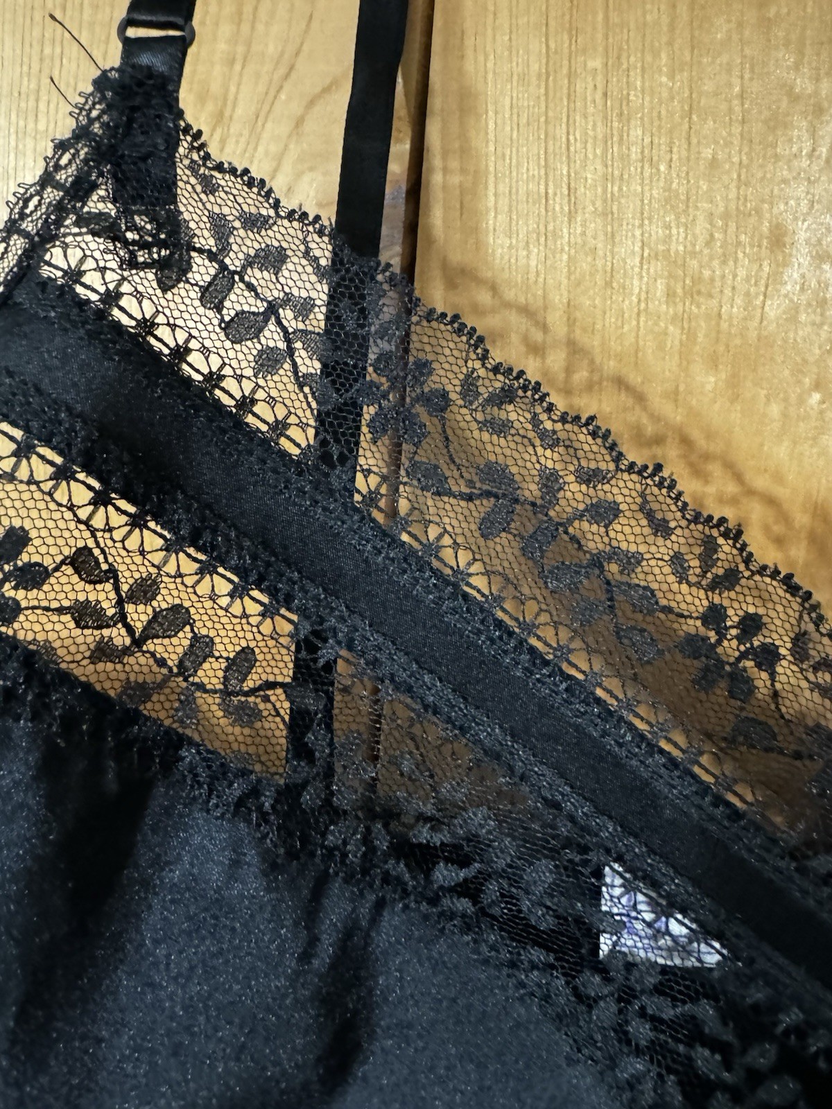 VTG 1980s Black Lace Trim Cami Women’s Medium EUC Bonne Nuit