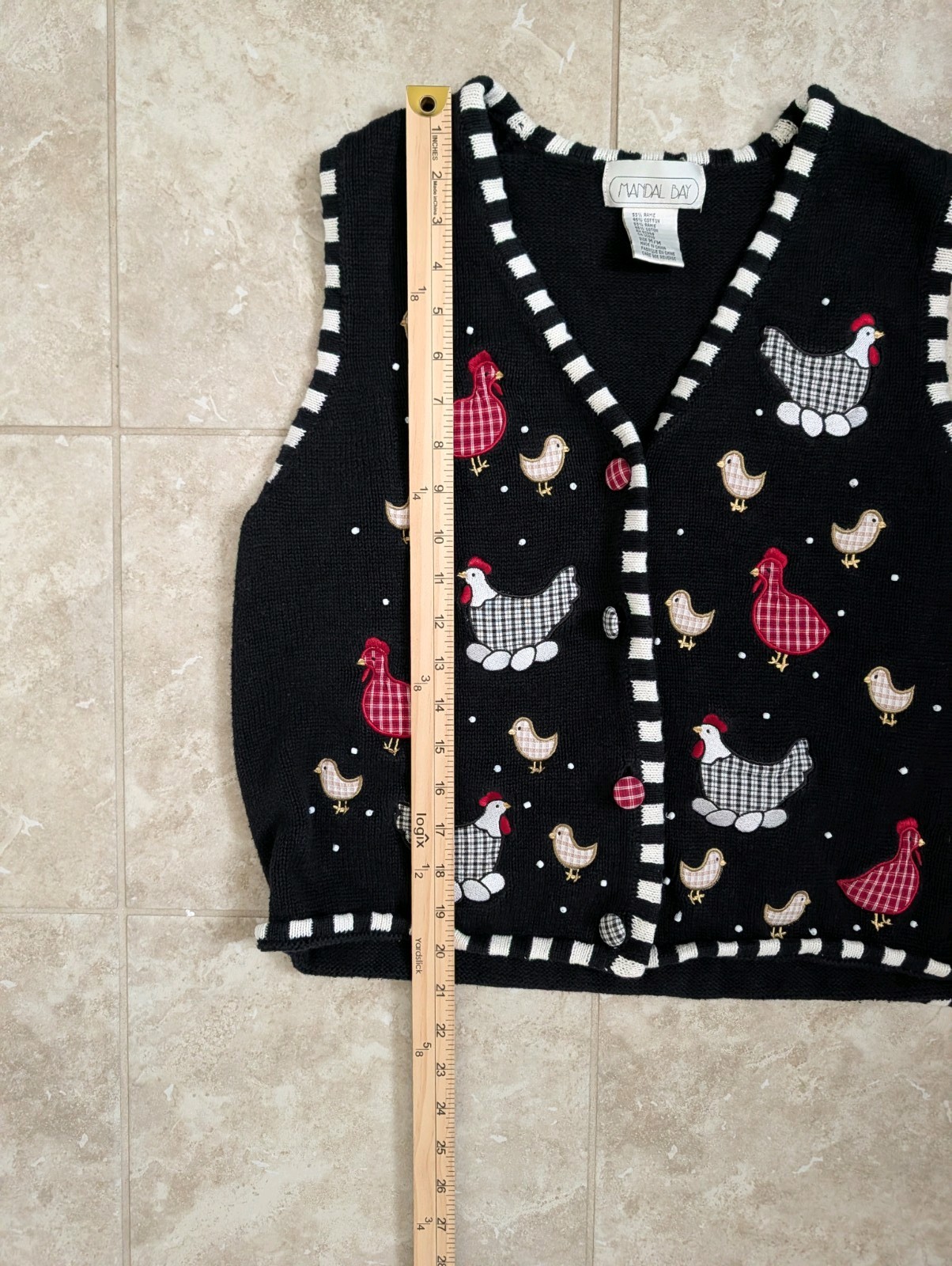 Mandal Bay Womens Size M Vintage Knitted Chicken Vest Black & White Chicks Eggs