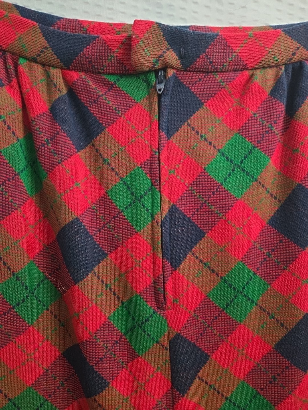 Vtg. Agile Florence Walsh Red Green Blue Plaid Maxi Skirt- 29″ W 39” L Holiday