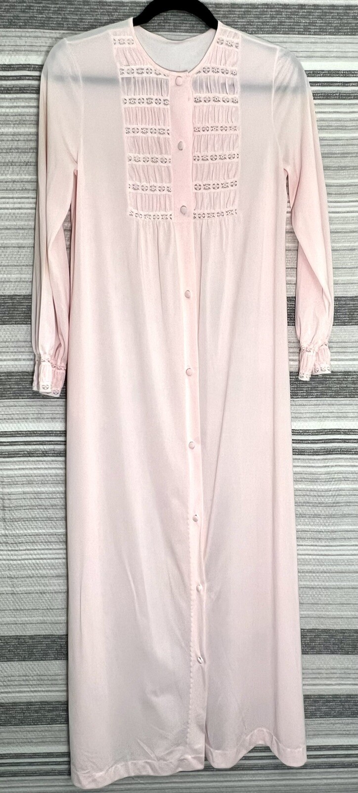 MCM vtg Pink Gossard Artemis Long Robe Embroidered Nightgown petite small