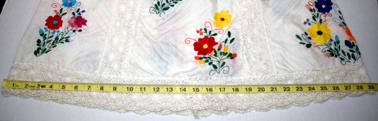 Vintage Dress Size S/M 70s White Crochet Colorful Floral Embroidery Empire Waist