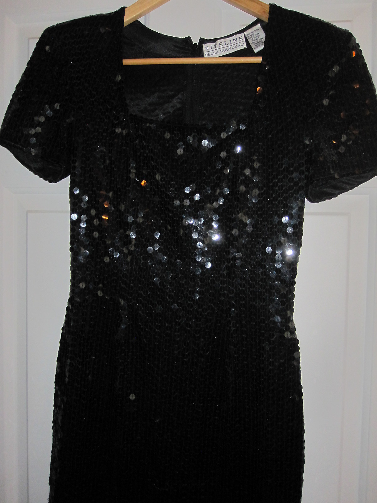 VINTAGE Niteline by Della Roufogali BLACK Sequin Cocktail Dress Size 4 1990’s