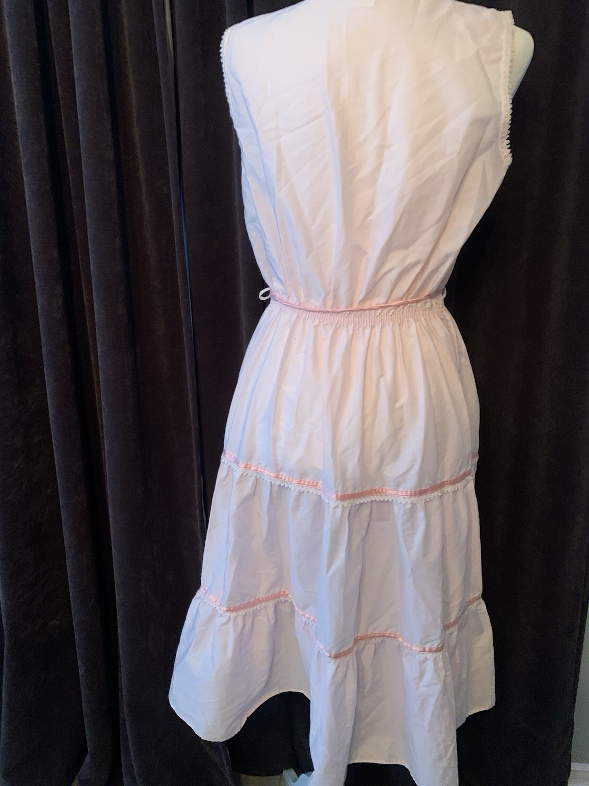 Vintage Shelly Michaels Embroidered Sundress Junior Size 13/14 (Fits like XS)