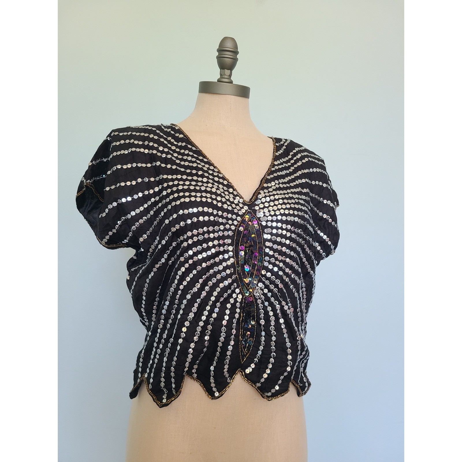 VTG Tina Sz M Butterfly Sequin Top 100% Silk 80s Flutter Sleeve Disco Top