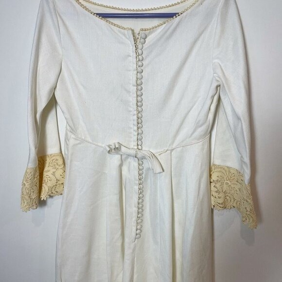 Alfred Angelo Edythe Vincent Vintage Wedding Dress White XS Lace Hook Eye 70s