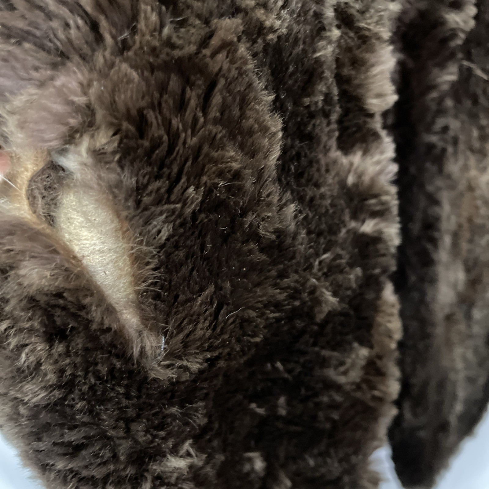 Vintage Akoury’s Furs Scranton PA Brown Real Fur Cape Capelet Stole Monogram AO