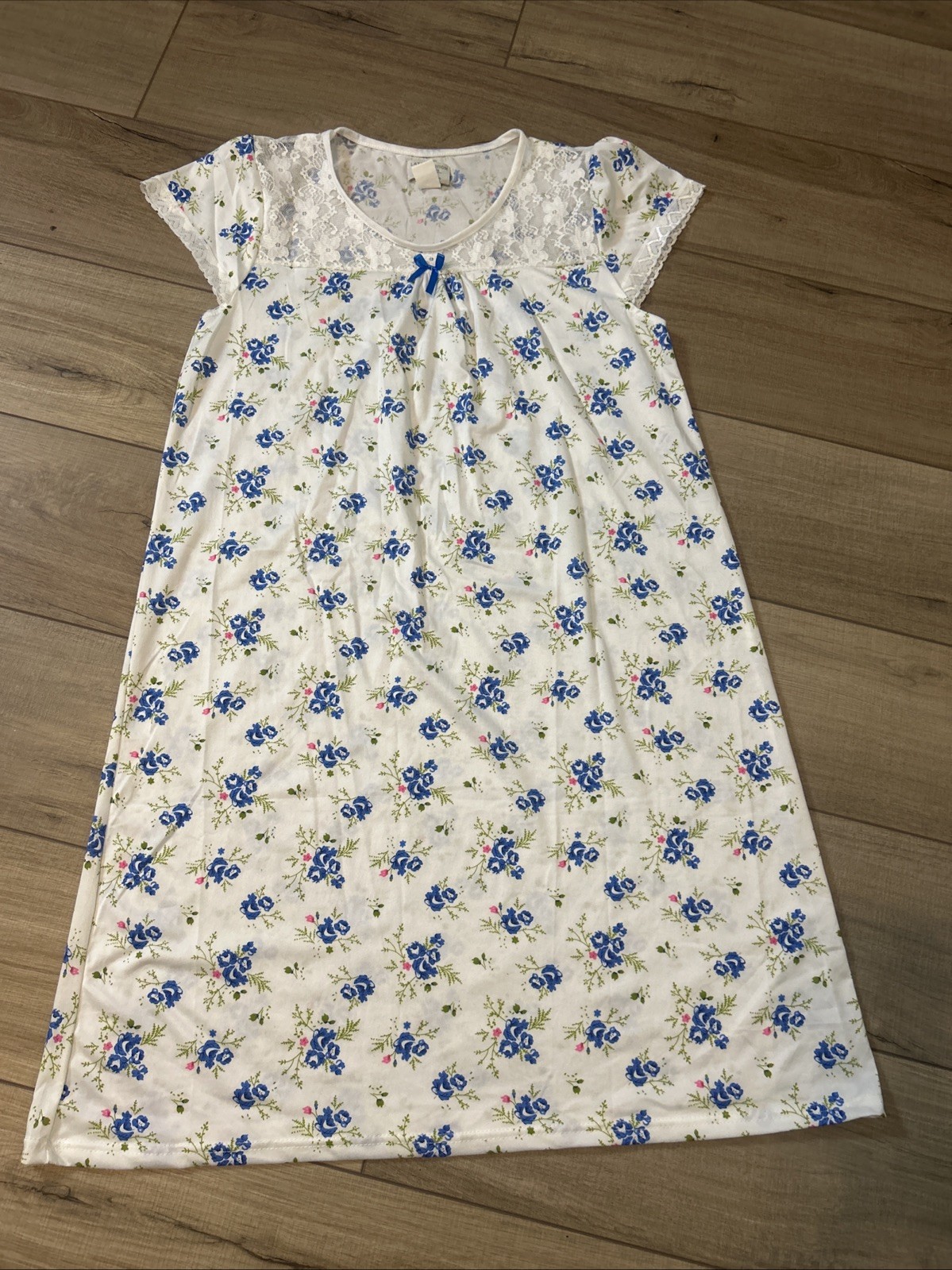 Vintage Lati Fashion Floral Night Gown Lace Details Blue Sleepwear Light Large